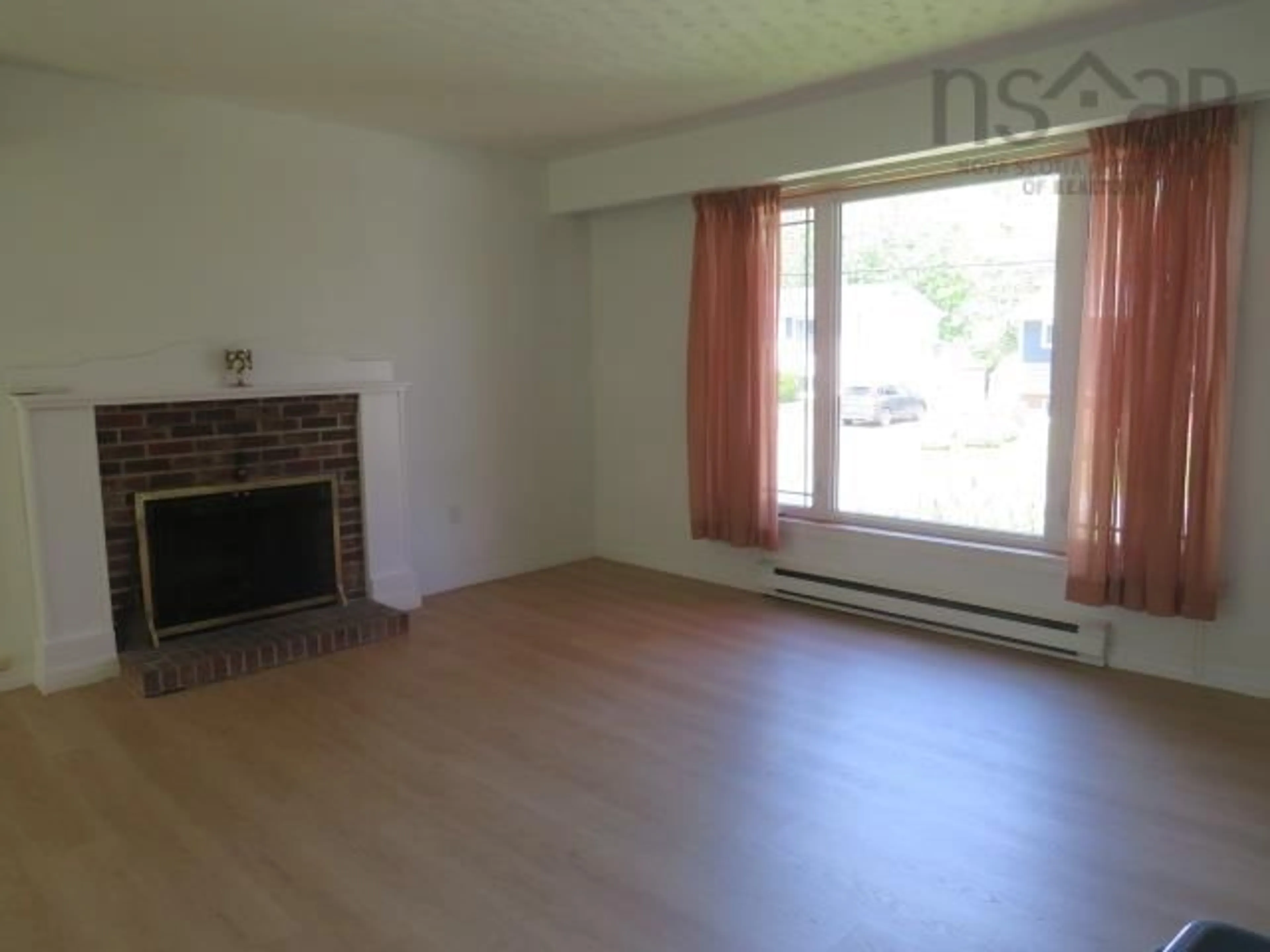 A pic of a room for 102 Pondicherry Cres, Dartmouth Nova Scotia B2W 5C5