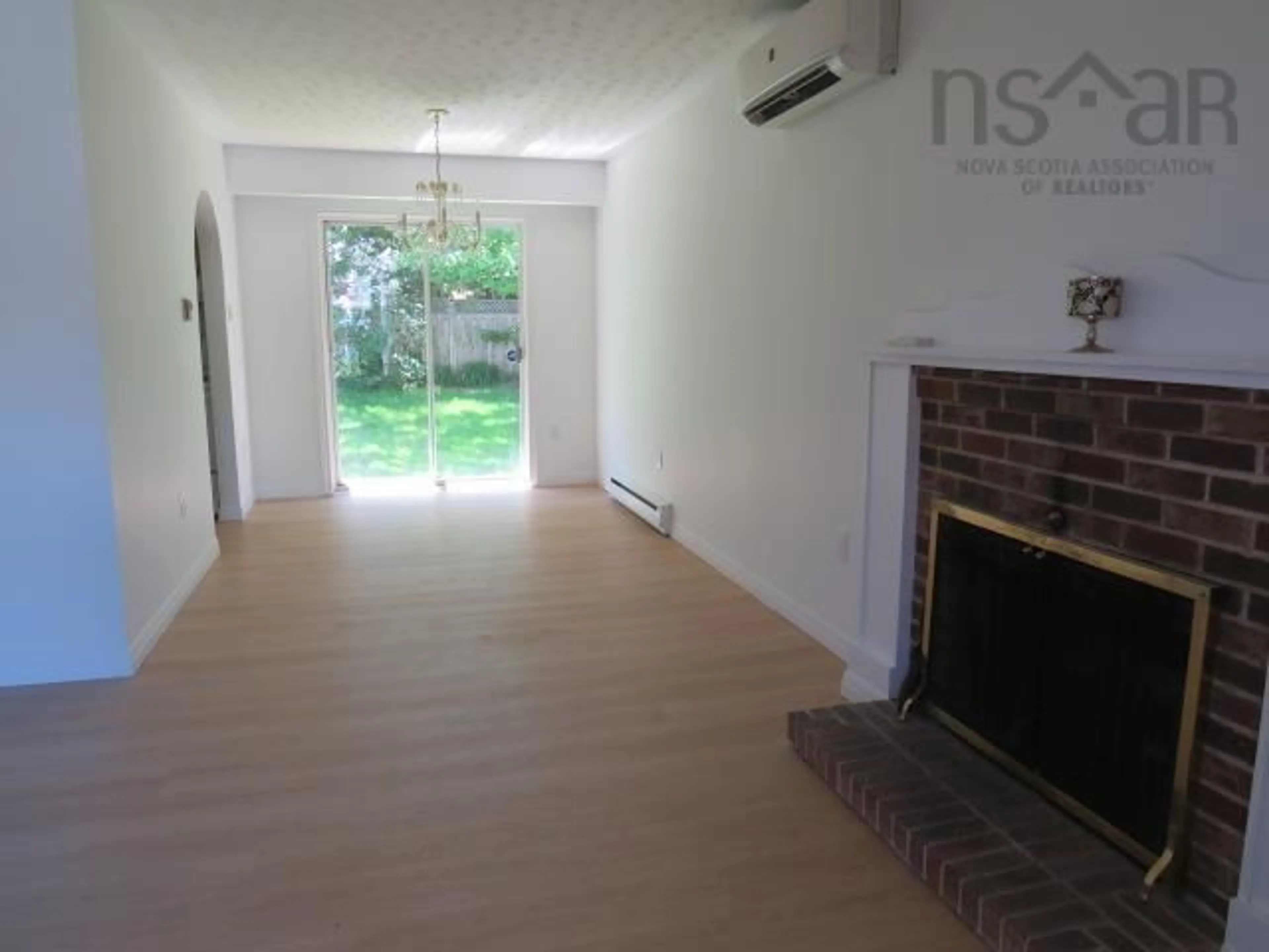 A pic of a room for 102 Pondicherry Cres, Dartmouth Nova Scotia B2W 5C5