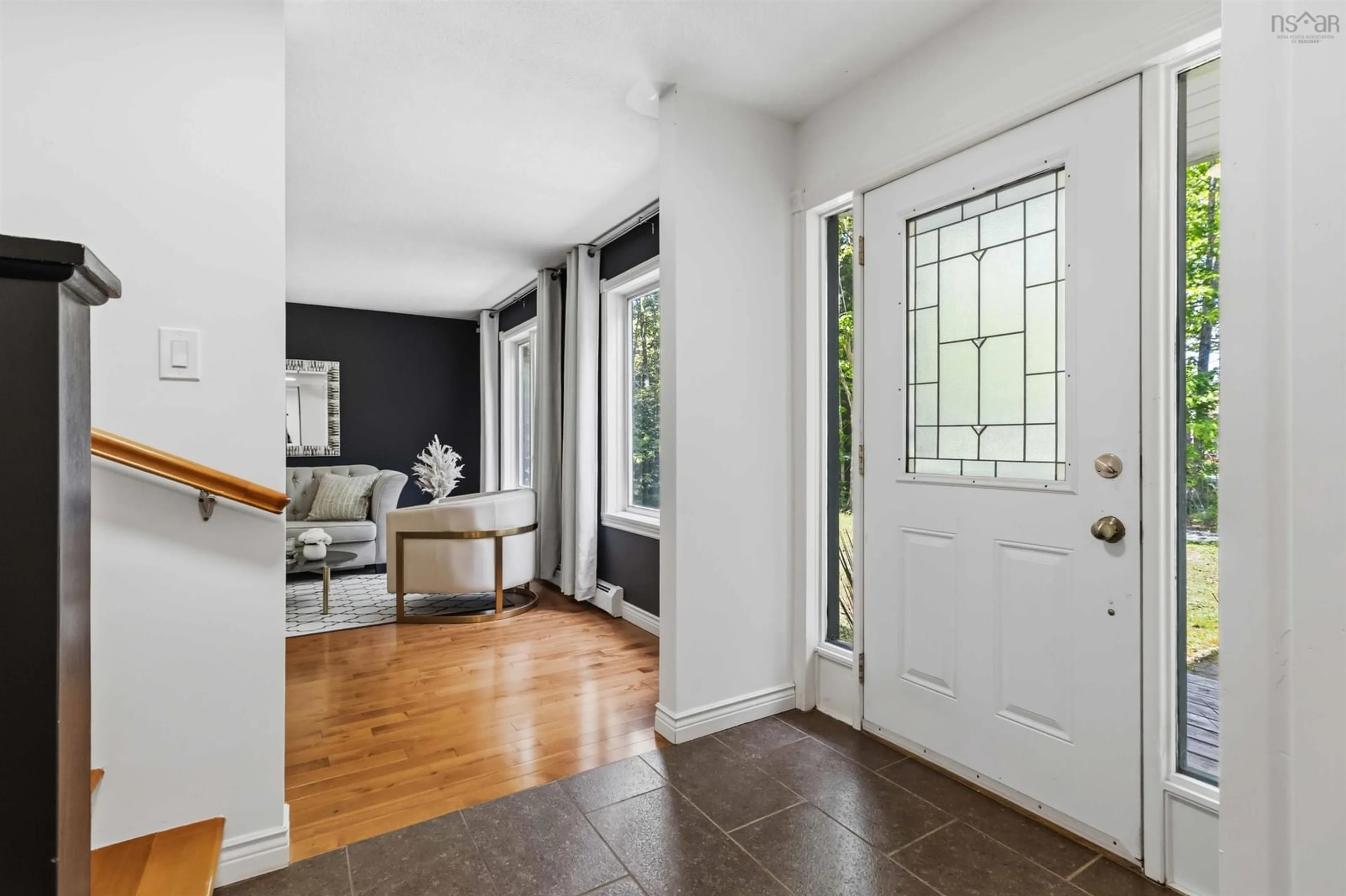 Indoor entryway for 191 Viewmount Dr, Head Of St. Margarets Bay Nova Scotia B3Z 2E9