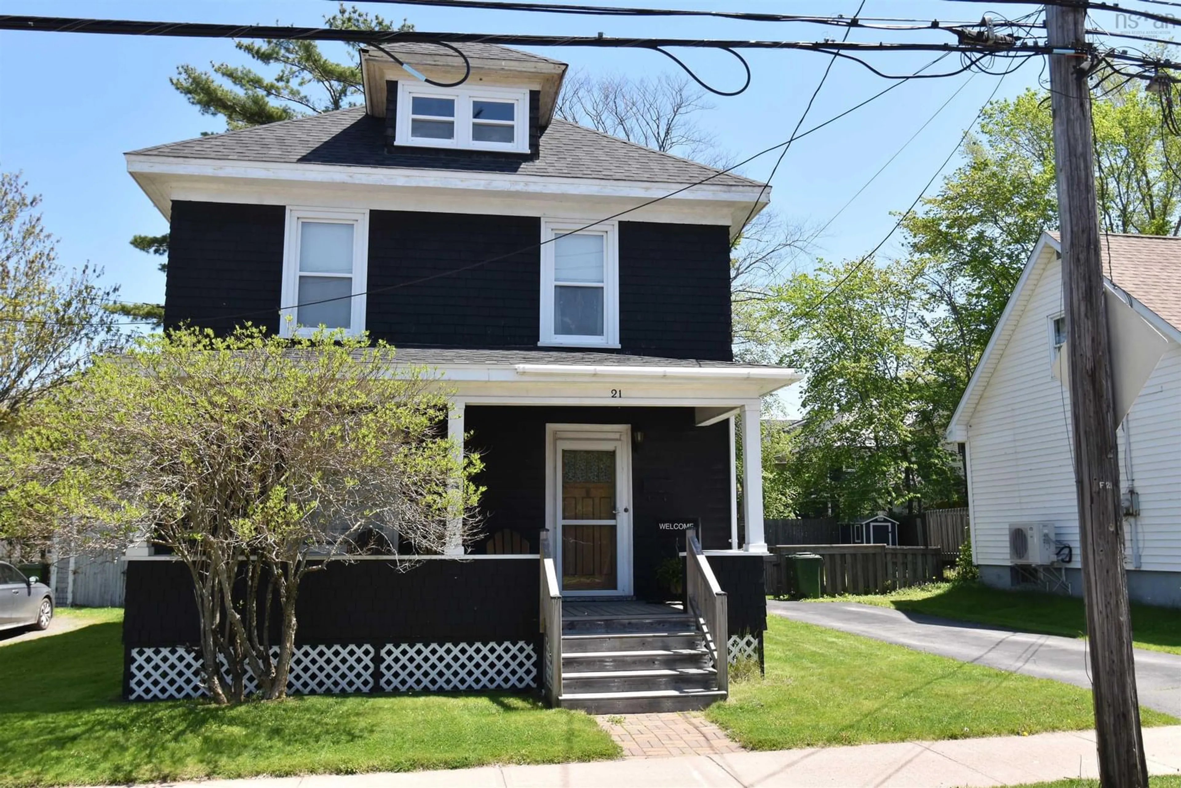 Home with vinyl exterior material, street for 21 Cottage St, Truro Nova Scotia B2N 4P5