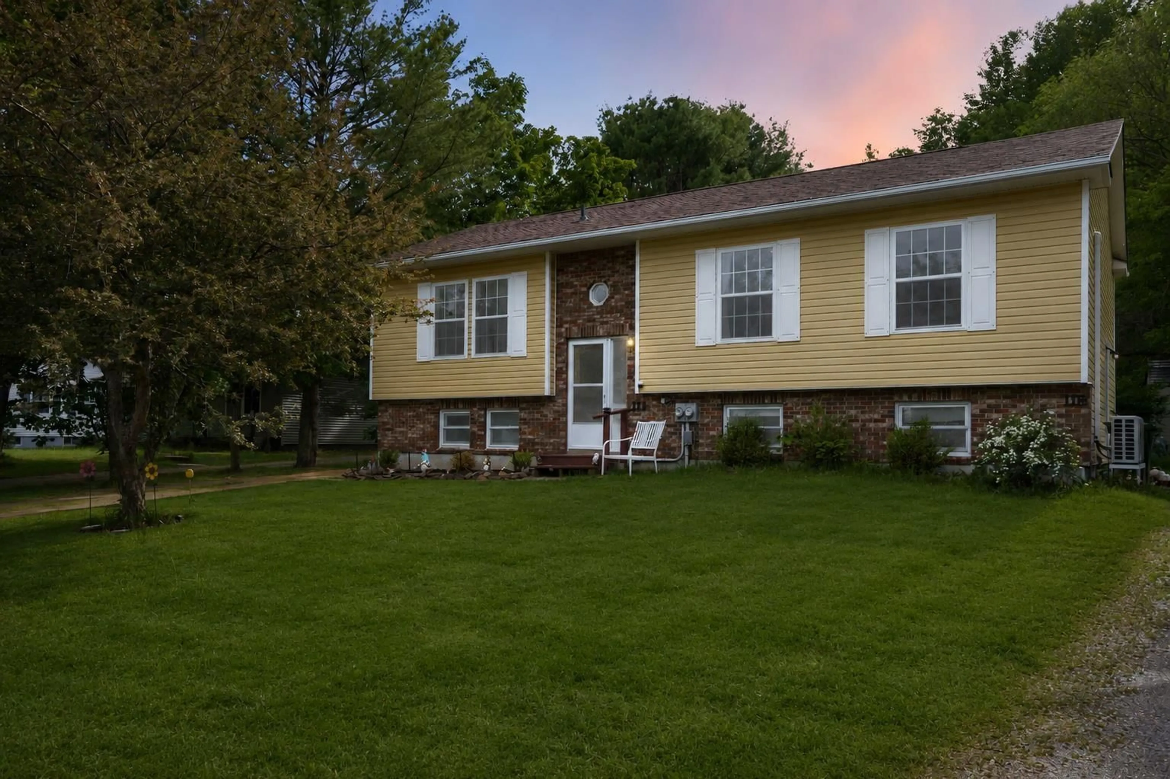 Home with vinyl exterior material, street for 11 Robinson Dr, Berwick Nova Scotia B0P 1E0