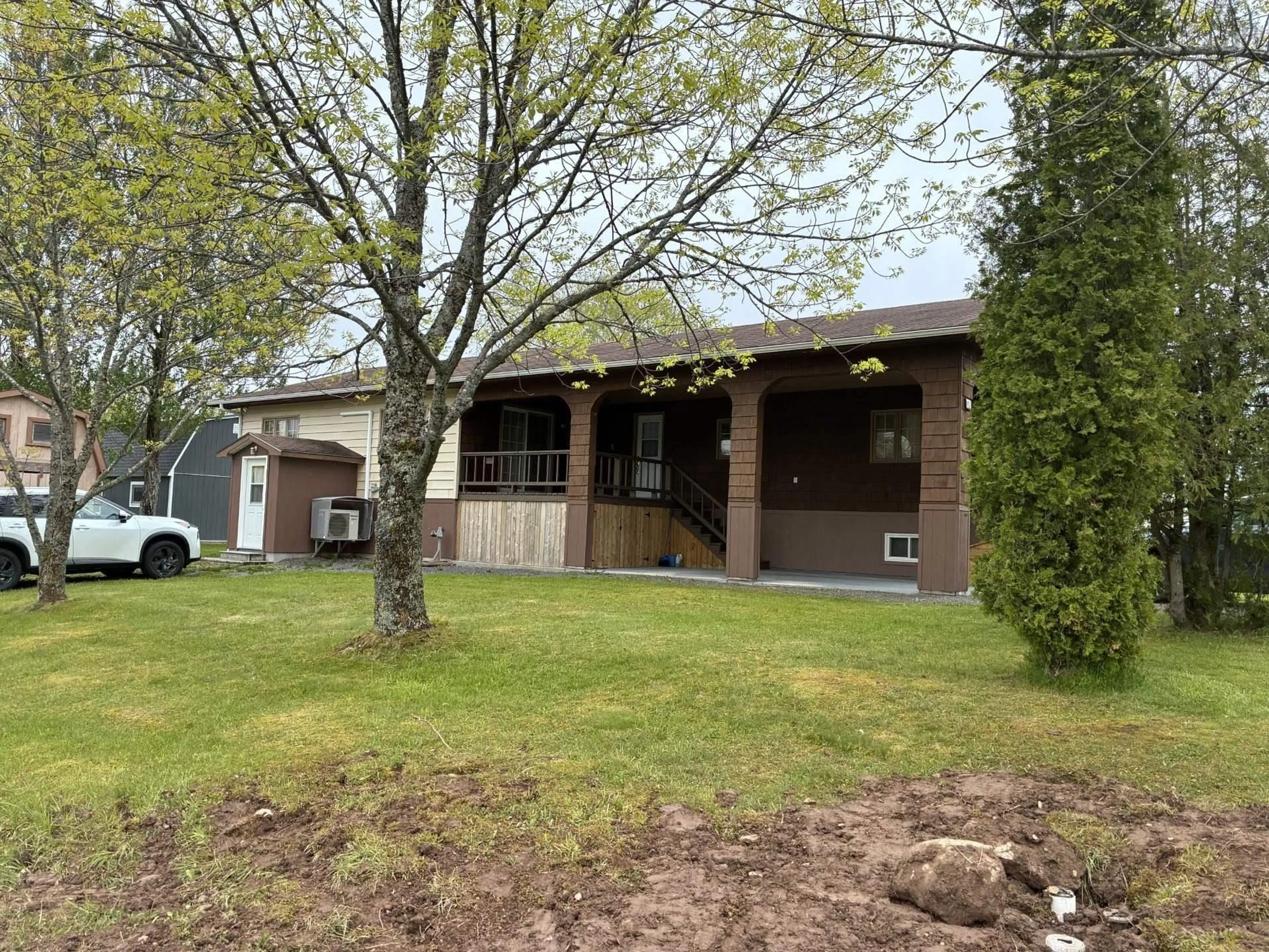 Unknown for 178 Twining, Baddeck Nova Scotia B0E 1B0