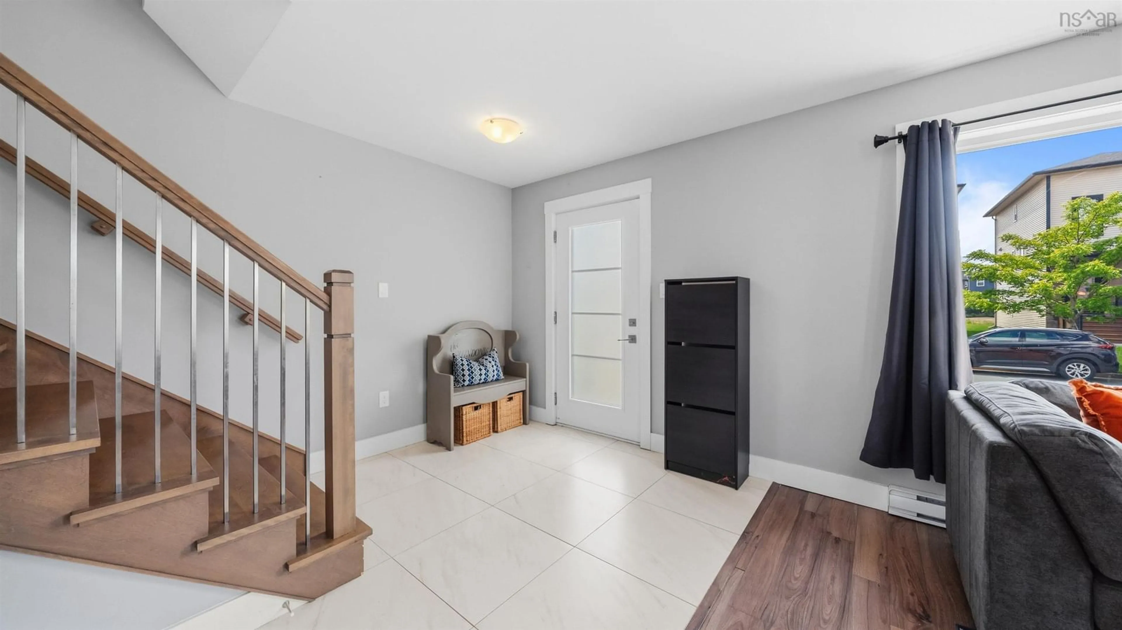 Indoor entryway for 196 Titanium Cres, Spryfield Nova Scotia B3P 0J2