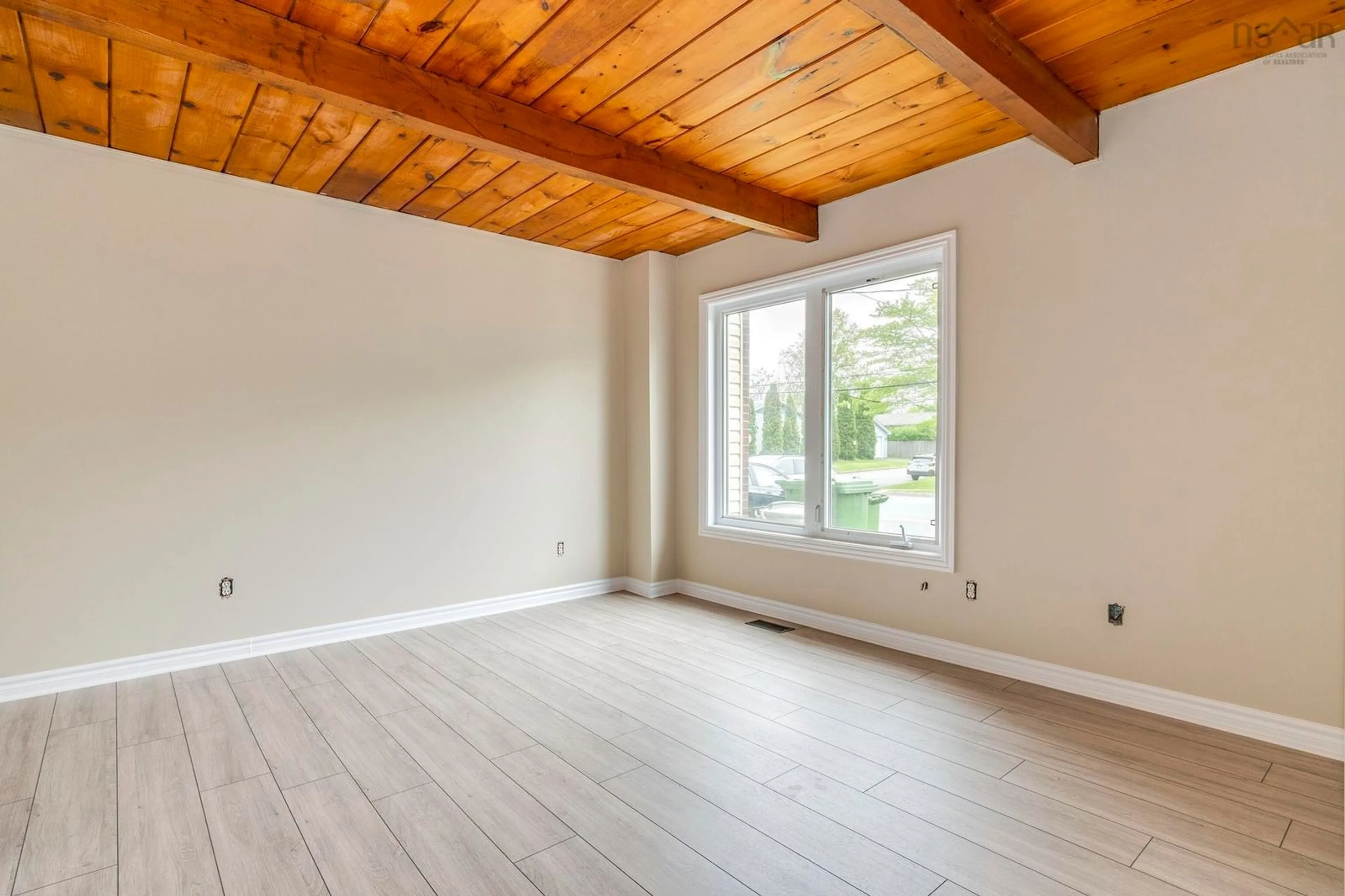 A pic of a room for 111 Merrimac Dr, Dartmouth Nova Scotia B2W 4W9