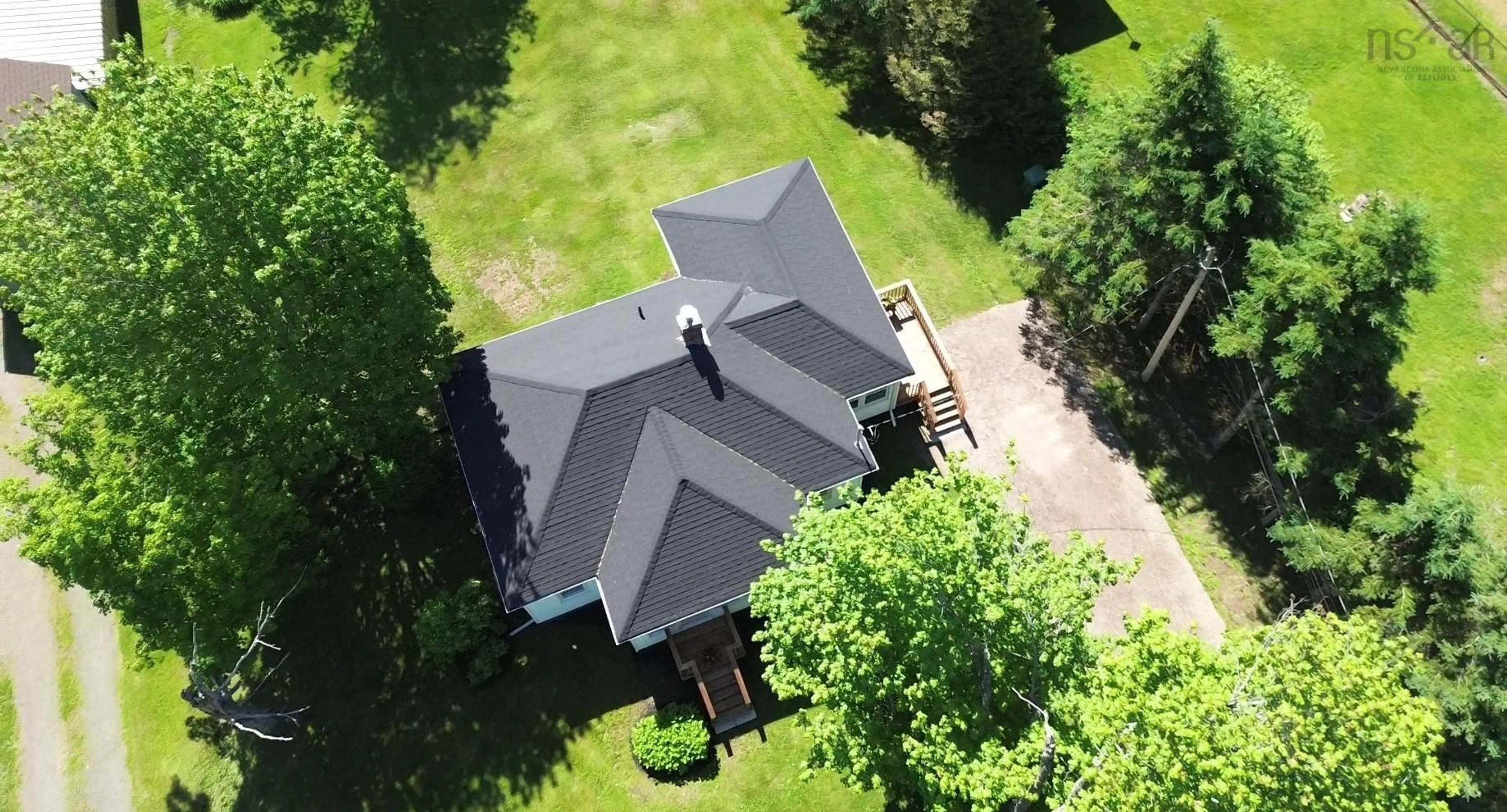 A pic from outside/outdoor area/front of a property/back of a property/a pic from drone, building for 43 Judge Fulton Rd, Bass River Nova Scotia B0M 1B0