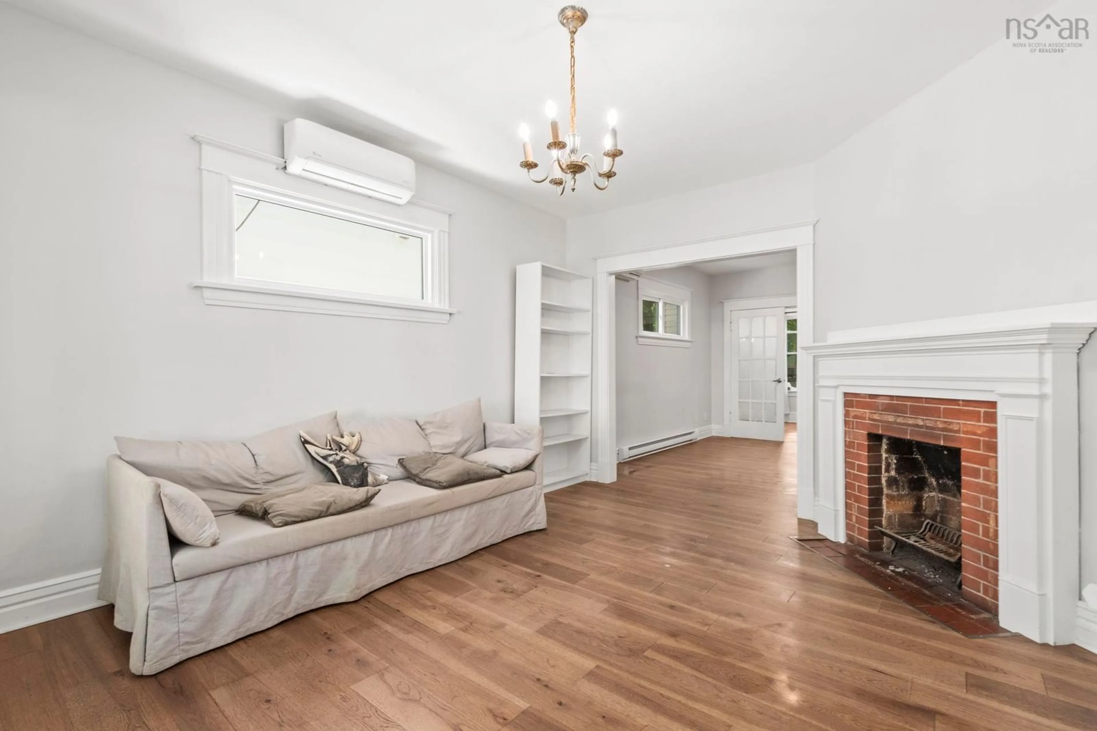 Living room with furniture, unknown for 1684 Walnut St, Halifax Nova Scotia B3H 3S4
