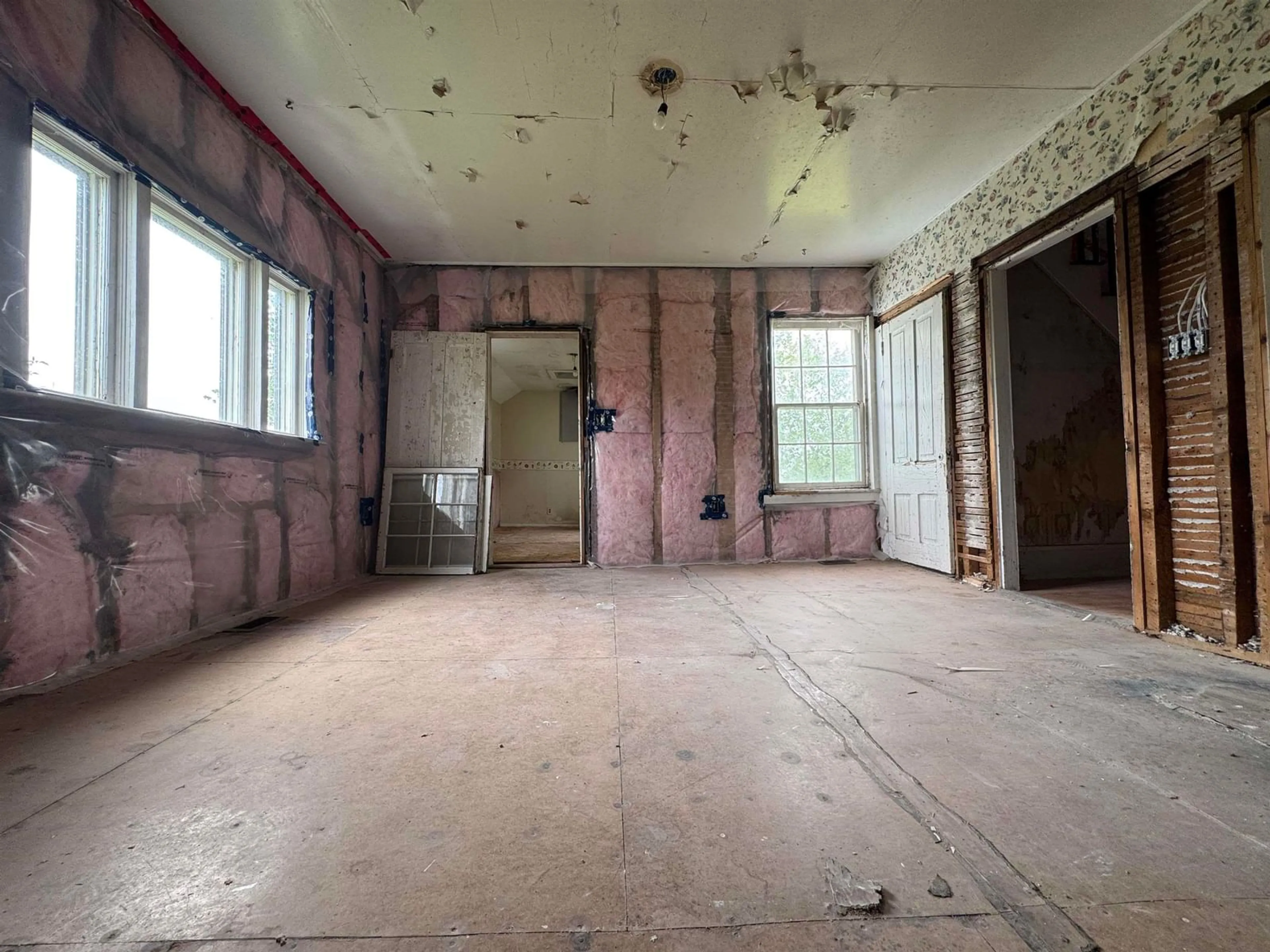 A pic of a room for 592 Highway 215, East Walton Nova Scotia B0N 2R0