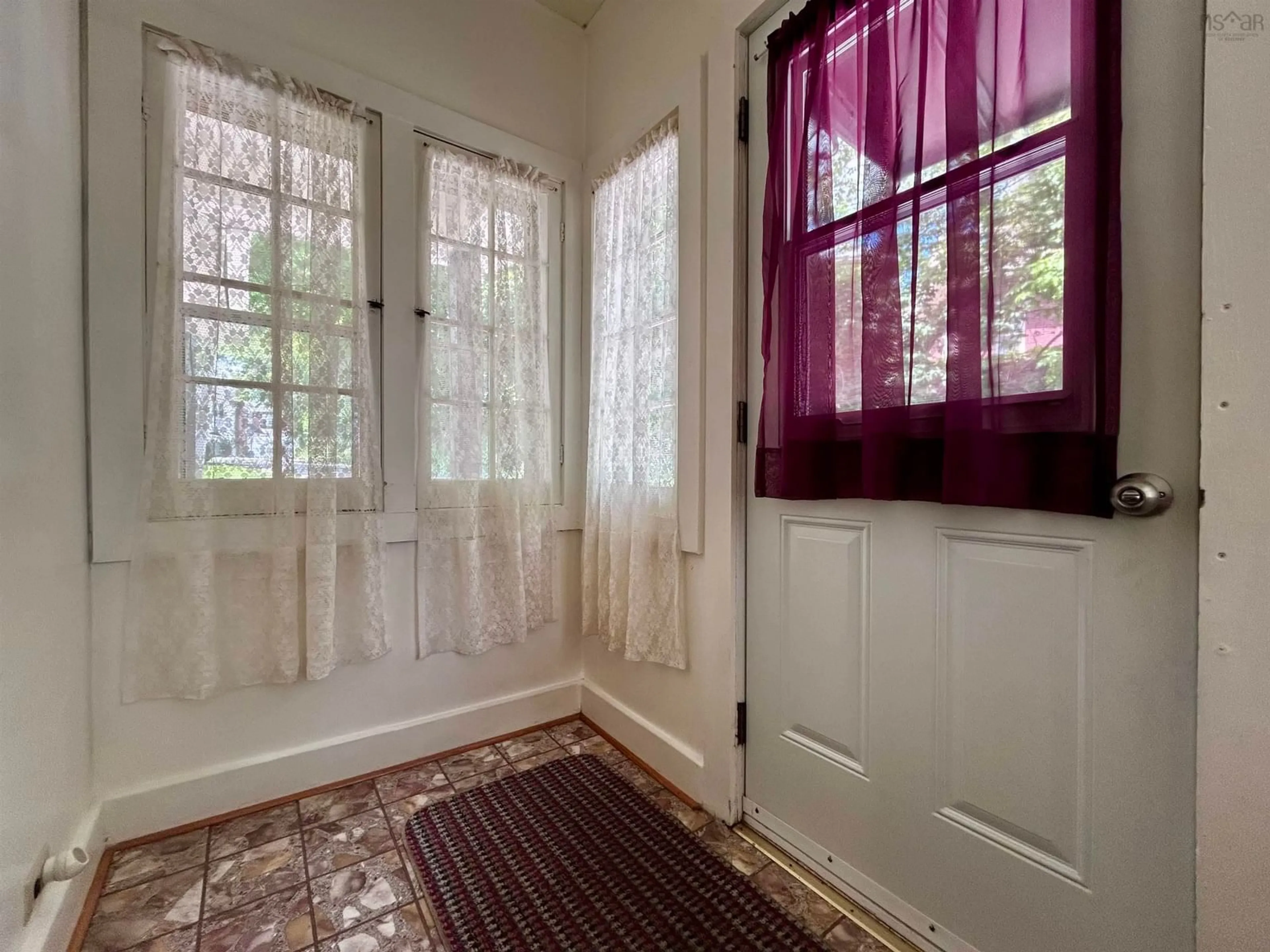 Indoor entryway for Military Lane #39, New Glasgow Nova Scotia B2H 2C9