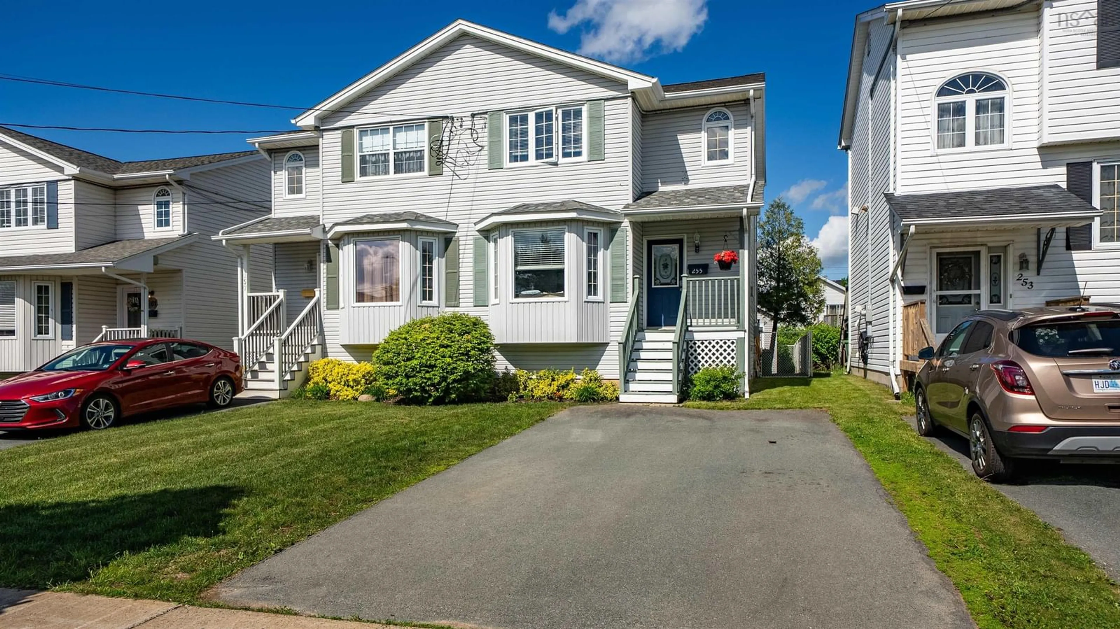 Home with vinyl exterior material, street for 255 Caledonia Rd, Dartmouth Nova Scotia B2X 1L5