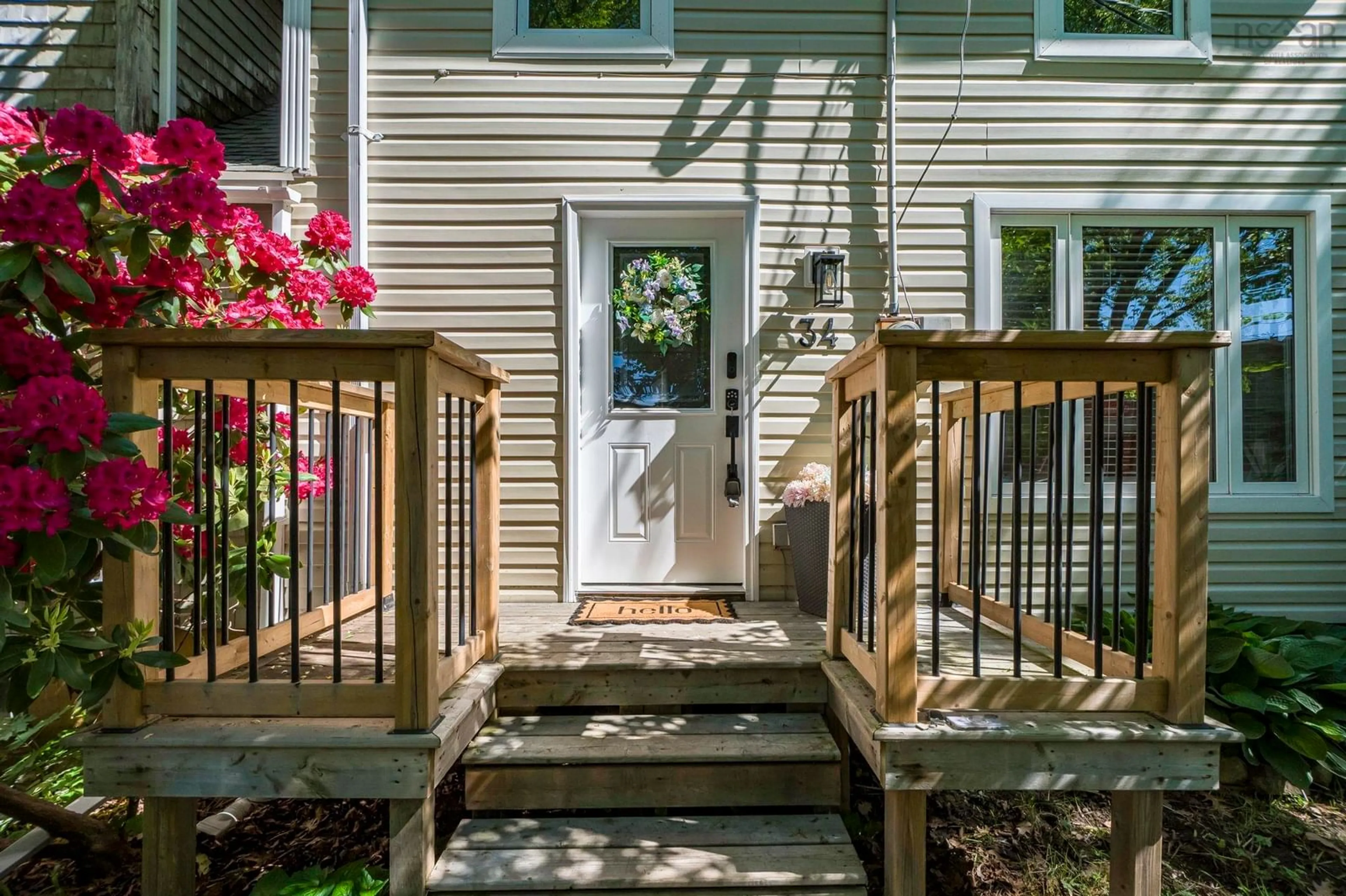 Indoor entryway for 34 Fairbanks St, Dartmouth Nova Scotia B3A 1C1