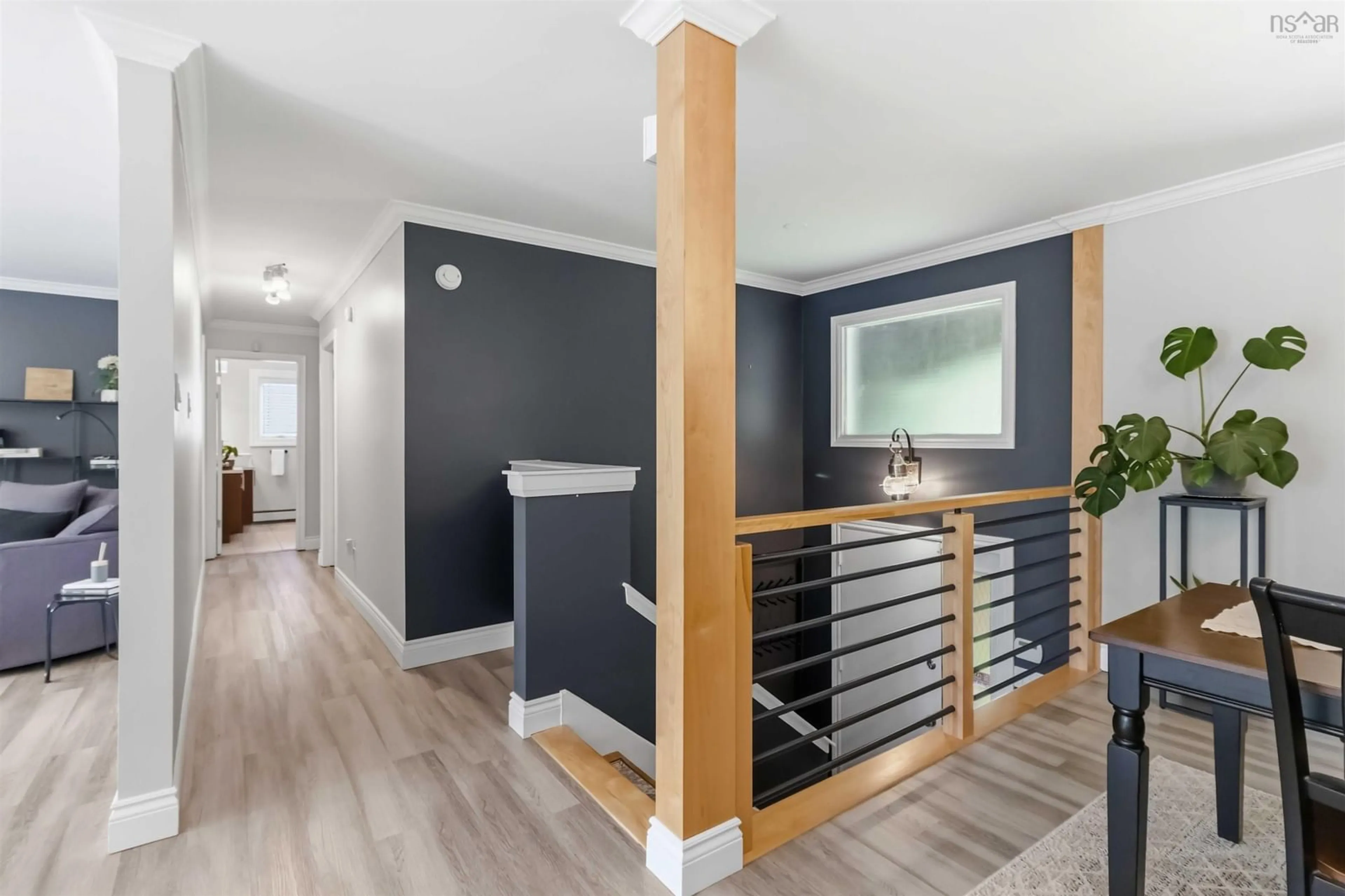 Indoor entryway for 601 Lakeview Ave, Middle Sackville Nova Scotia B4E 3B8