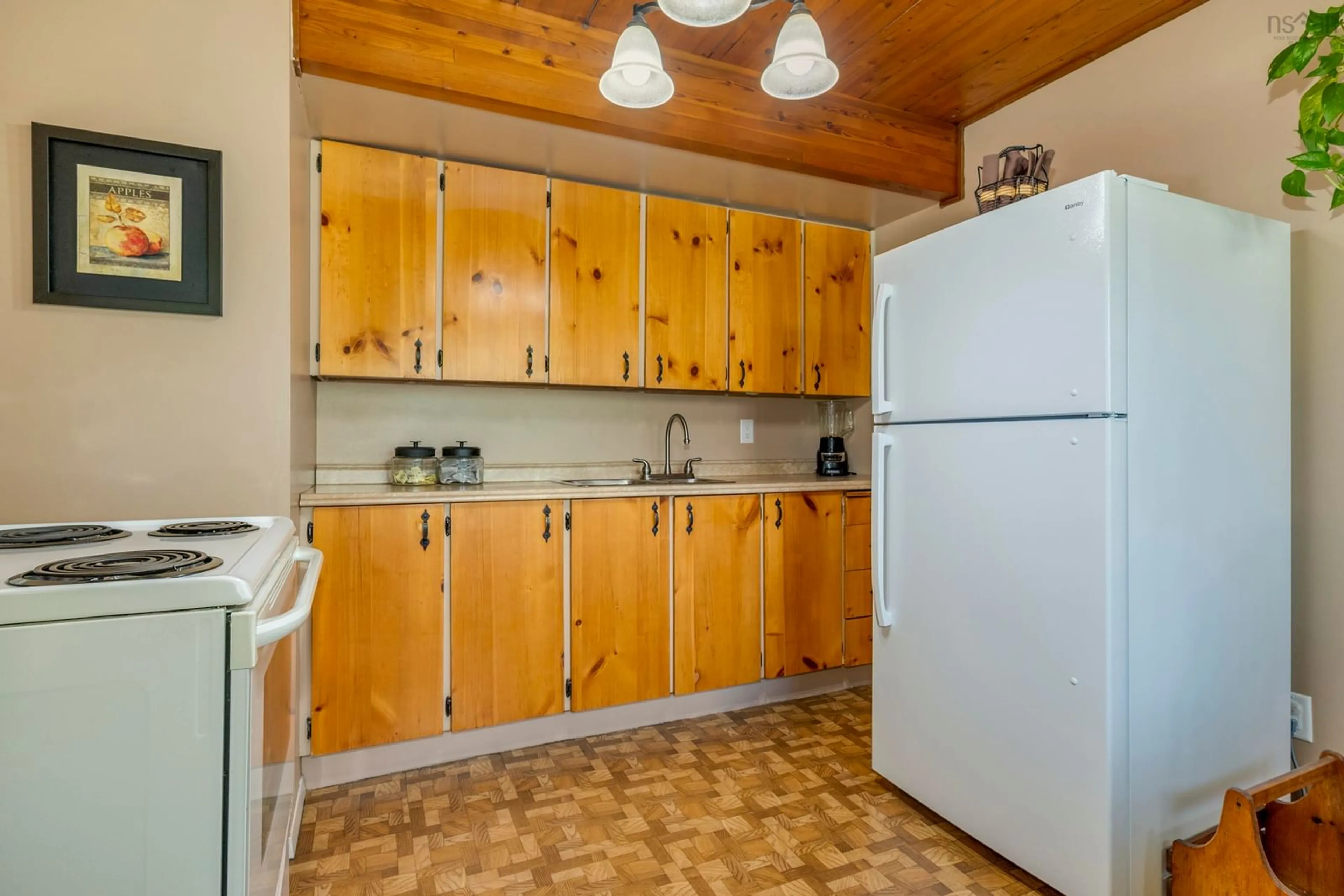 Standard kitchen, unknown for 38 Drumdonald Rd, Spryfield Nova Scotia B3P 2K9