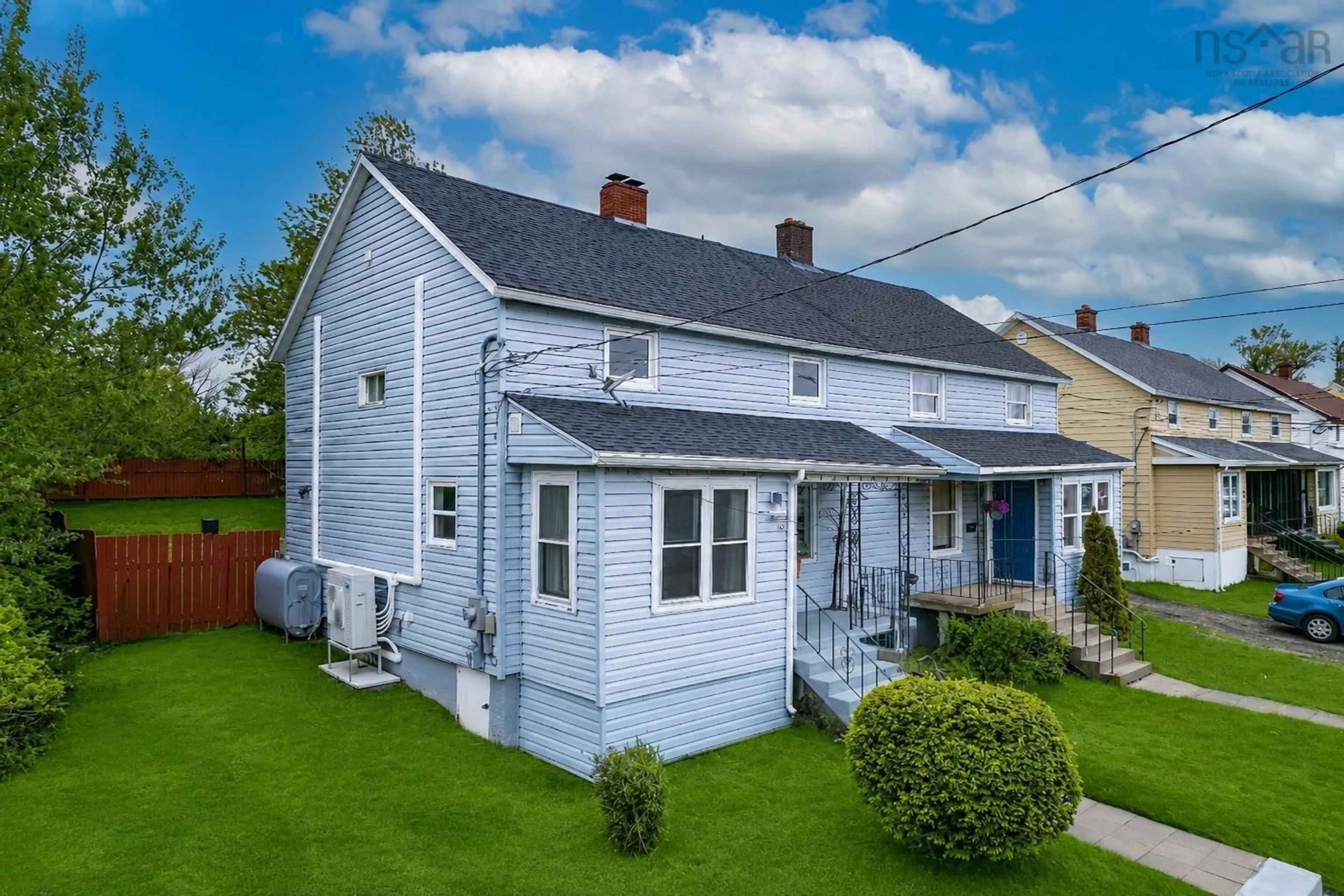 A pic from outside/outdoor area/front of a property/back of a property/a pic from drone, street for 32 Richmond St, Sydney Nova Scotia B1P 2T9