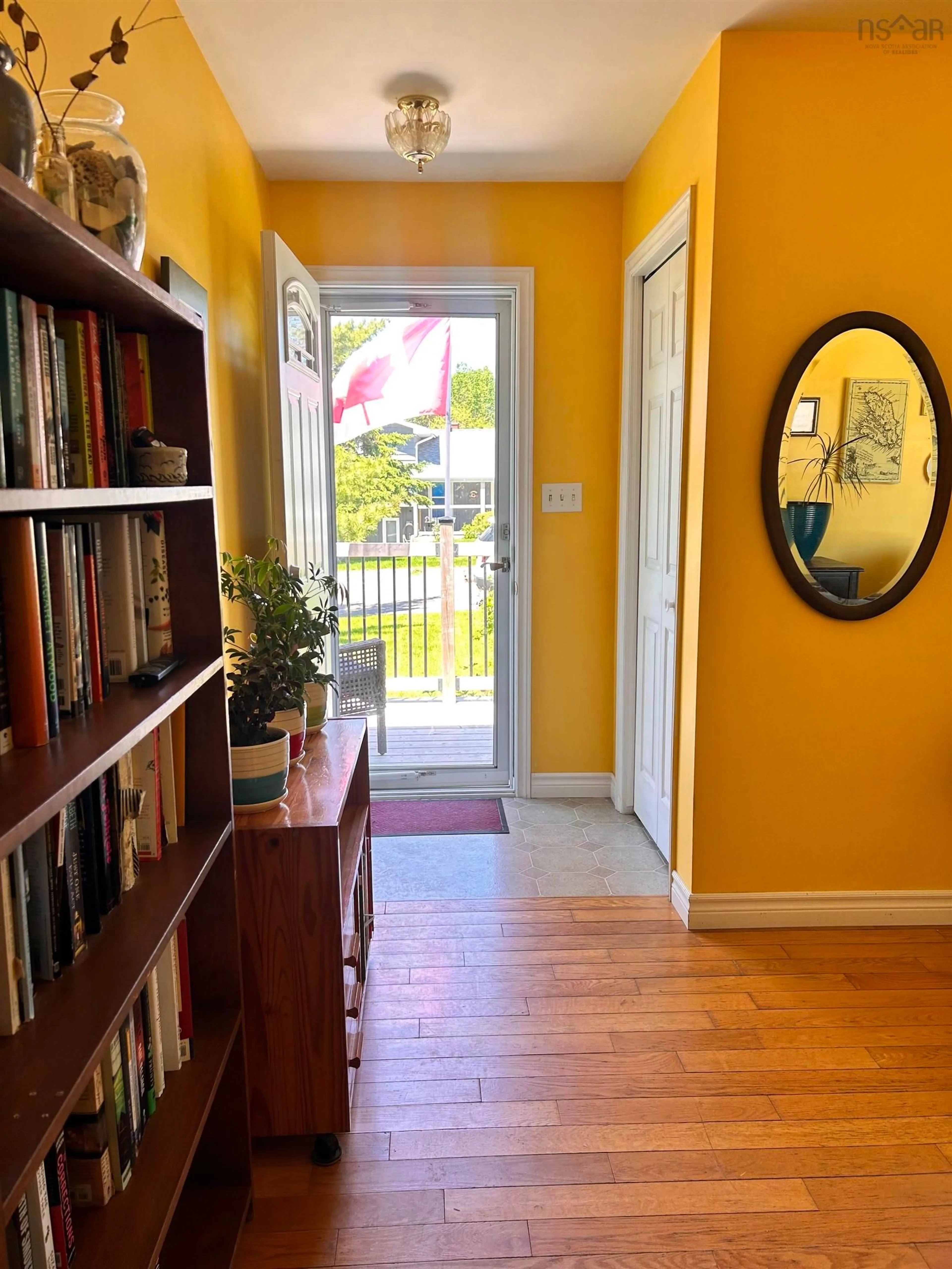 Indoor entryway for 18 Oak Cres, Port Hawkesbury Nova Scotia B9A 3H4