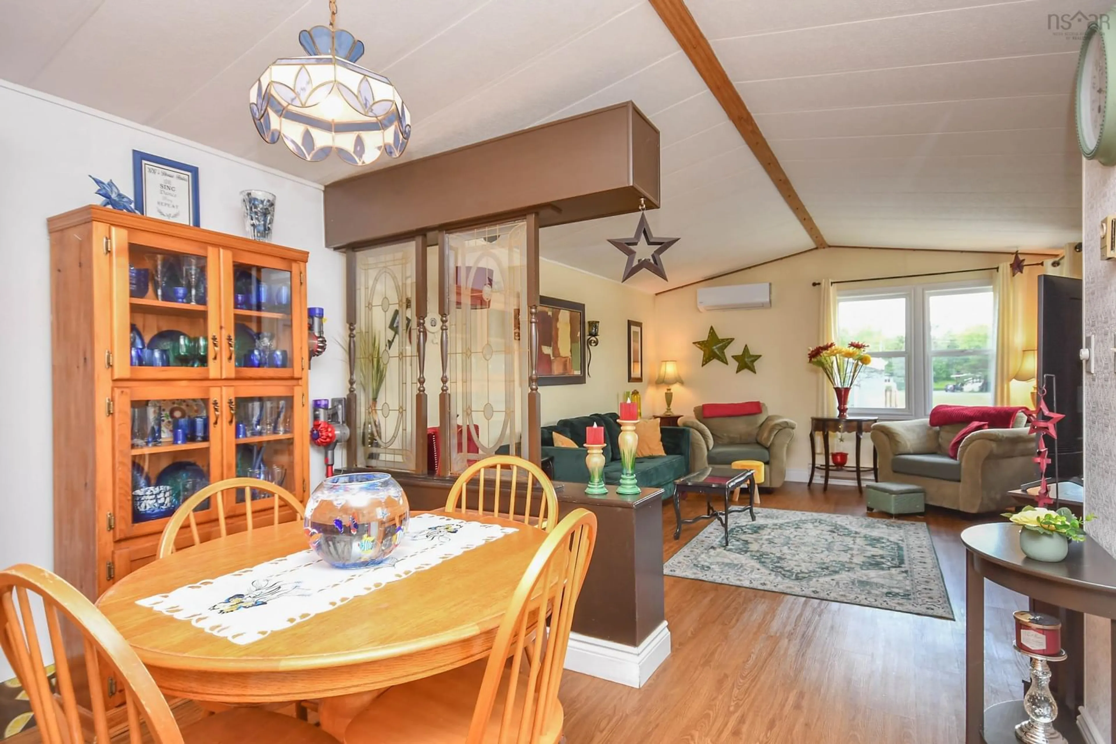 Dining room, wood/laminate floor for 1526 Woodbine Dr, Beaver Bank Nova Scotia B4E 2M9