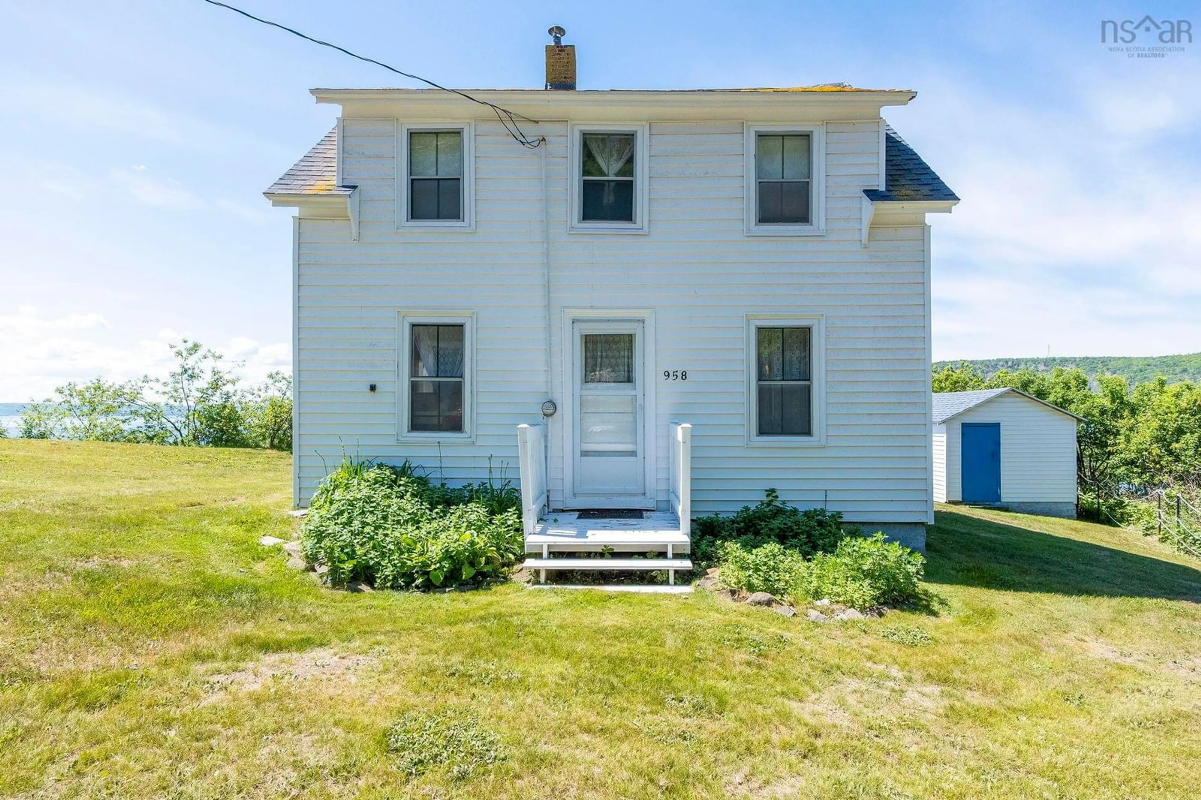 A pic from outside/outdoor area/front of a property/back of a property/a pic from drone, building for 958 Granville Rd, Victoria Beach Nova Scotia B0S 1K0