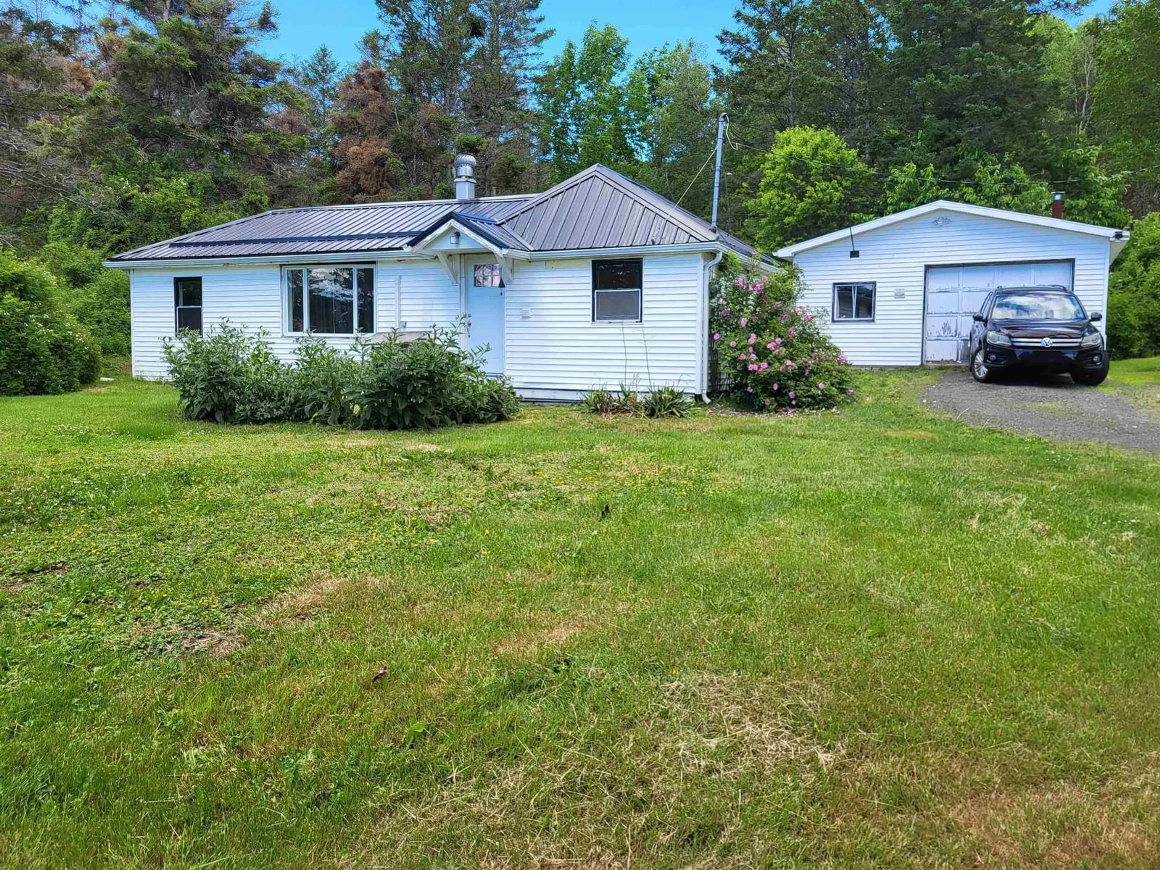 A pic from outside/outdoor area/front of a property/back of a property/a pic from drone, street for 519 Inglewood Rd, Beaconsfield Nova Scotia B0S 1C0