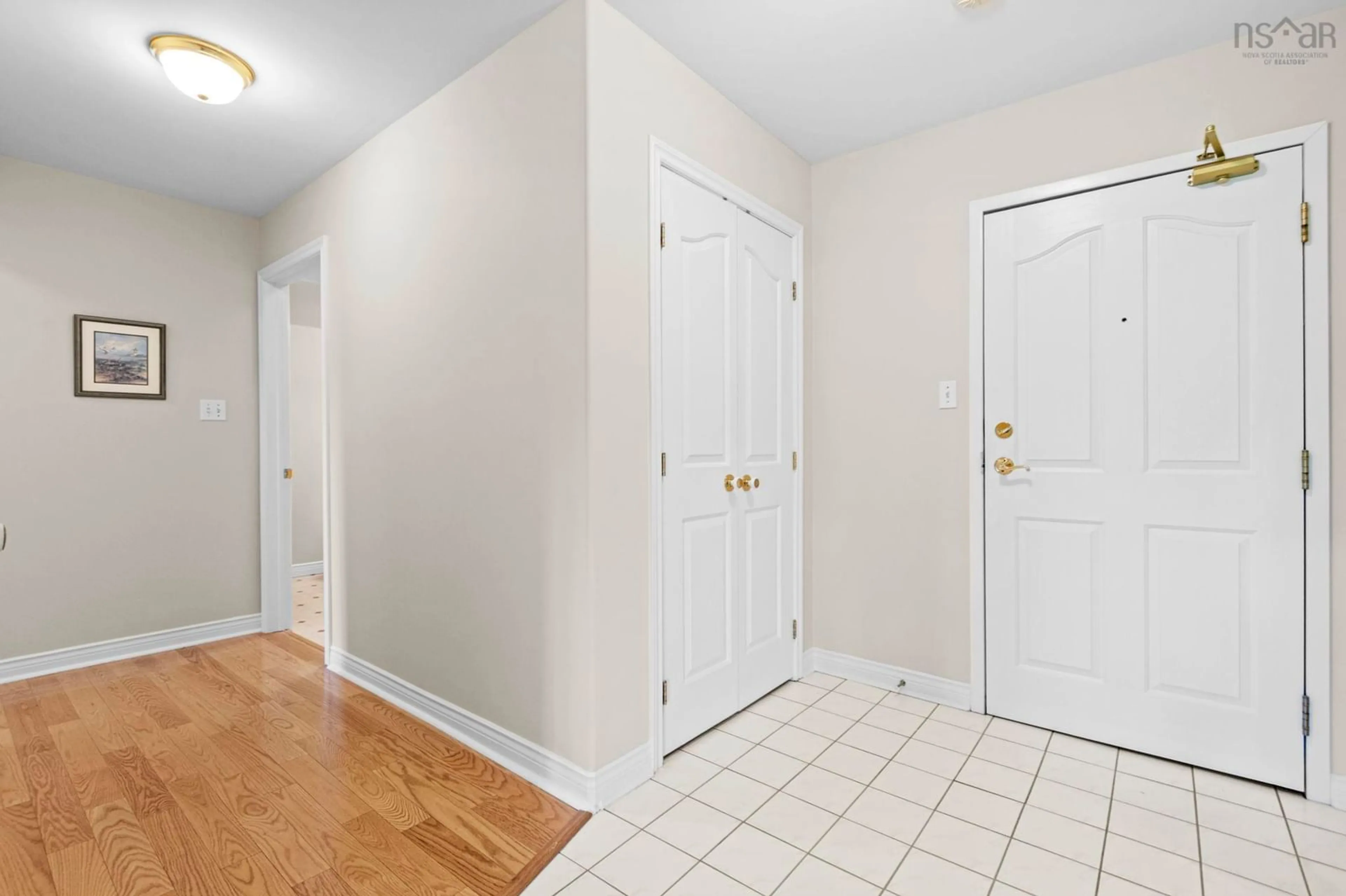 Indoor entryway for 2 Lake Dr #301, Bedford Nova Scotia B4A 4H7