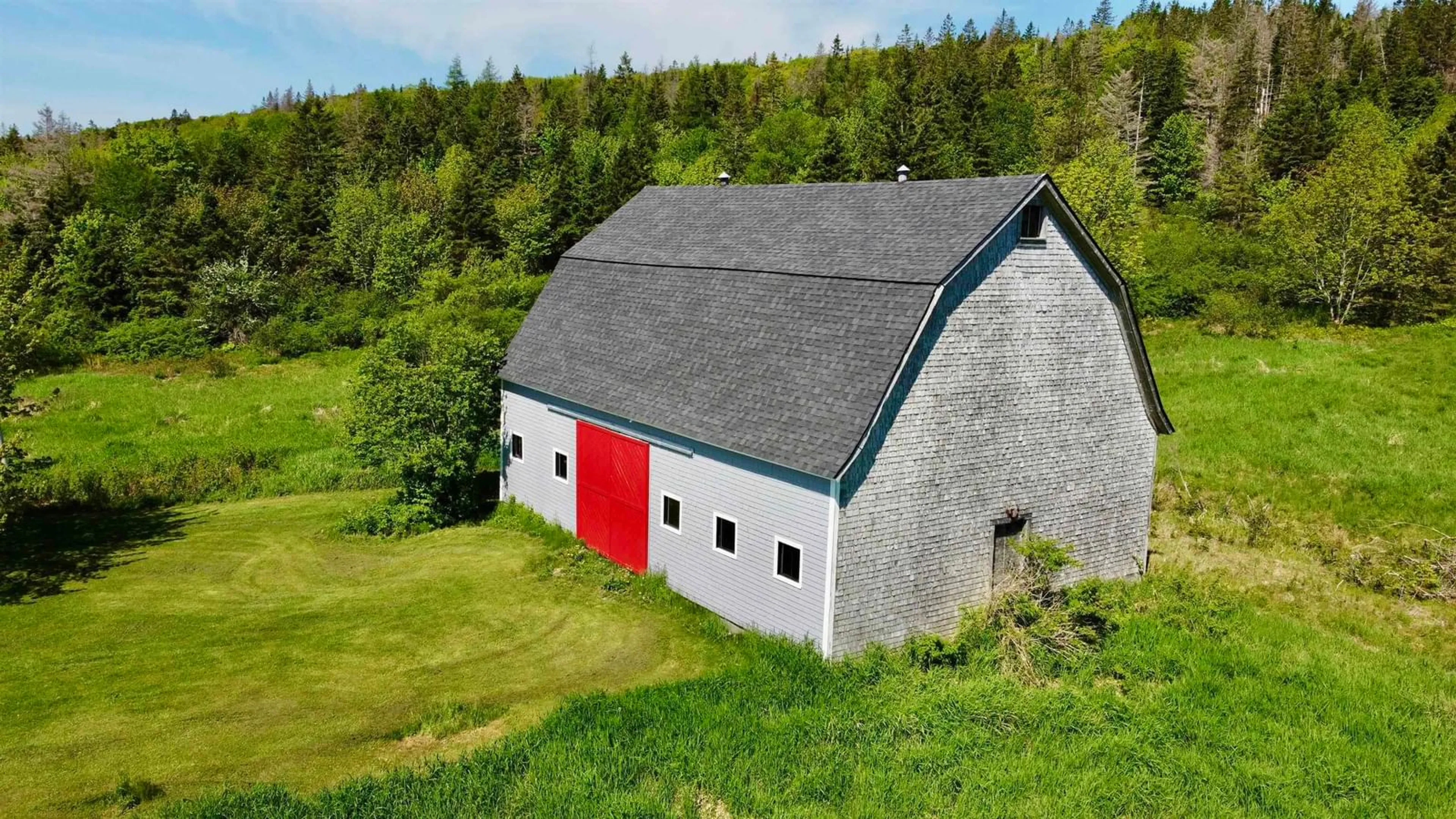 A pic from outside/outdoor area/front of a property/back of a property/a pic from drone, building for 450 Hillsdale Rd, Sandfield Nova Scotia B1K 1W7