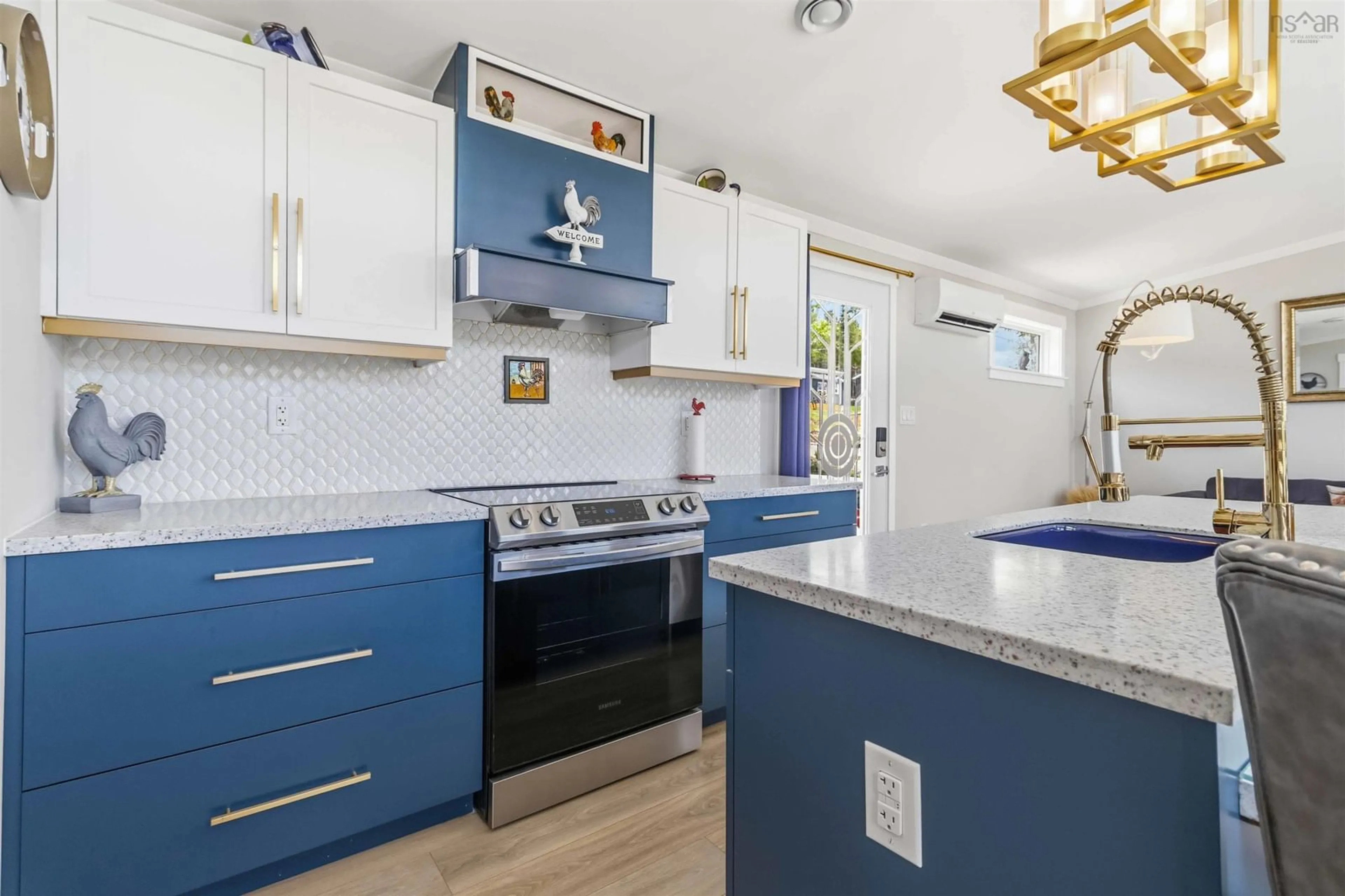 Open concept kitchen, ceramic/tile floor for 20 Kwyet Lane Lane, Windsor Road Nova Scotia B0J 1J0