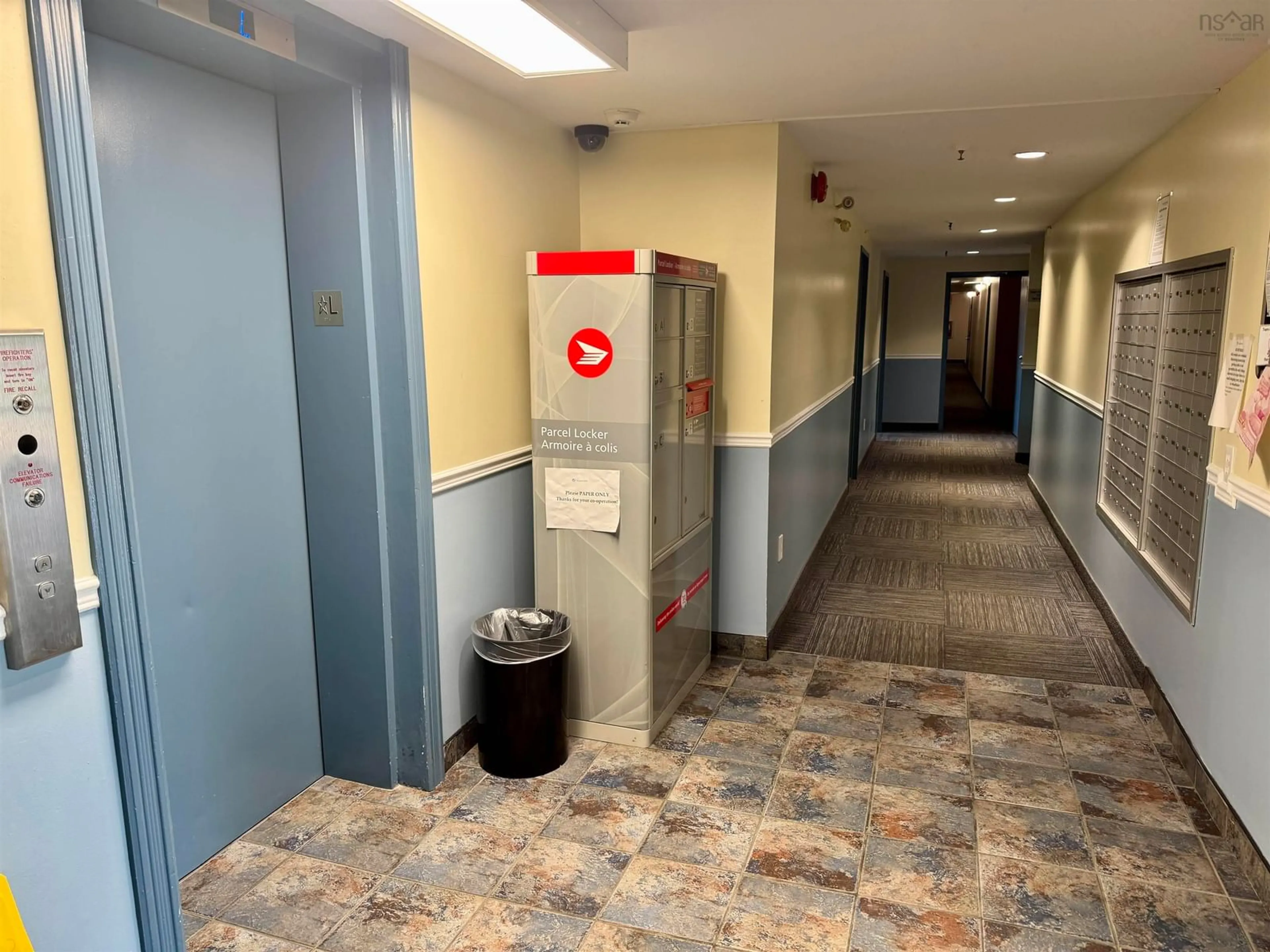 Indoor foyer for 281 Windmill Rd #112, Dartmouth Nova Scotia B3A 4P9
