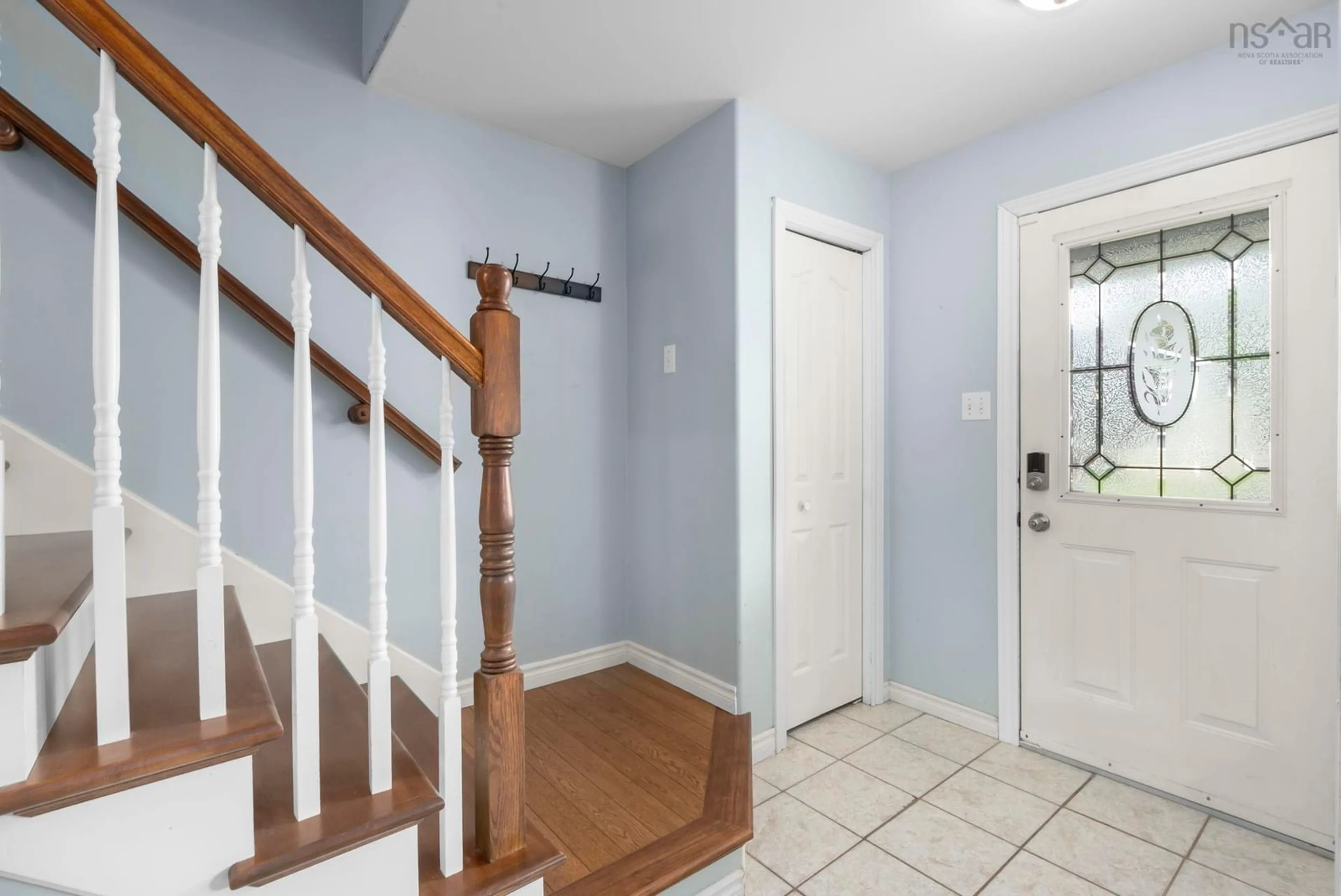 Indoor entryway for 240 James St, Timberlea Nova Scotia B3T 2C7
