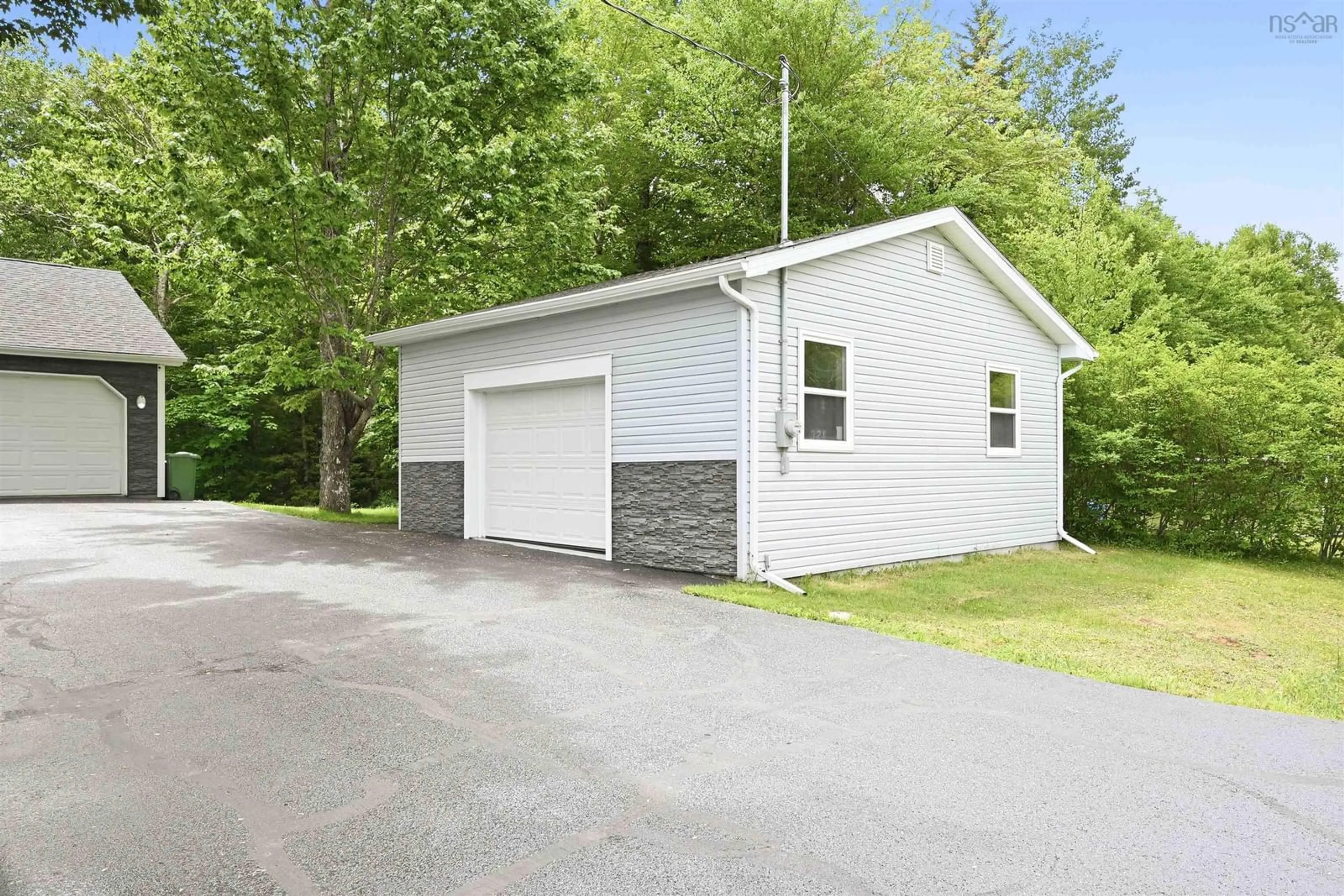 Indoor garage for 321 Norman Blvd, Hammonds Plains Nova Scotia B4B 1W3