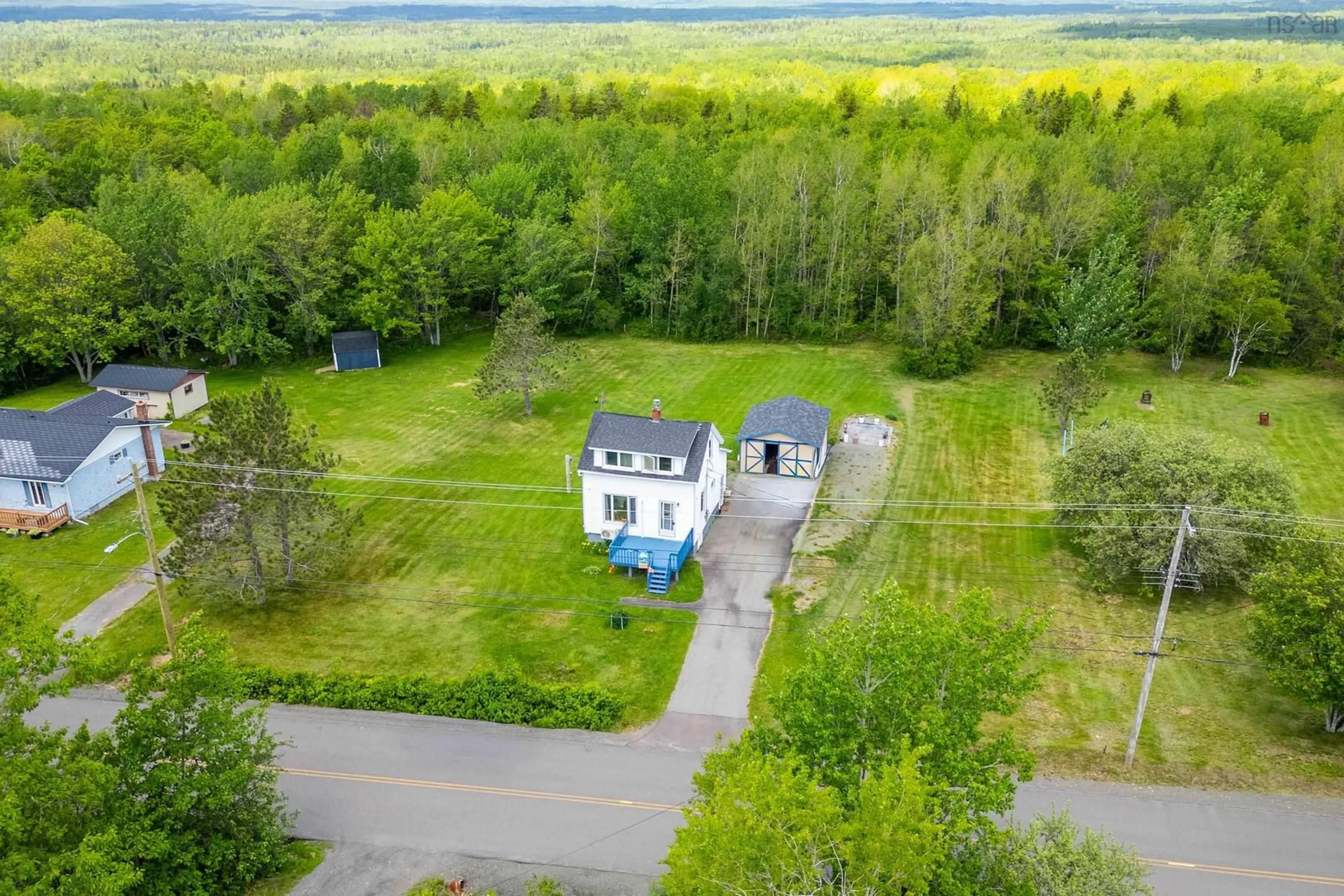 A pic from outside/outdoor area/front of a property/back of a property/a pic from drone, unknown for 2367 Athol Rd, Springhill Nova Scotia B0M 1X0