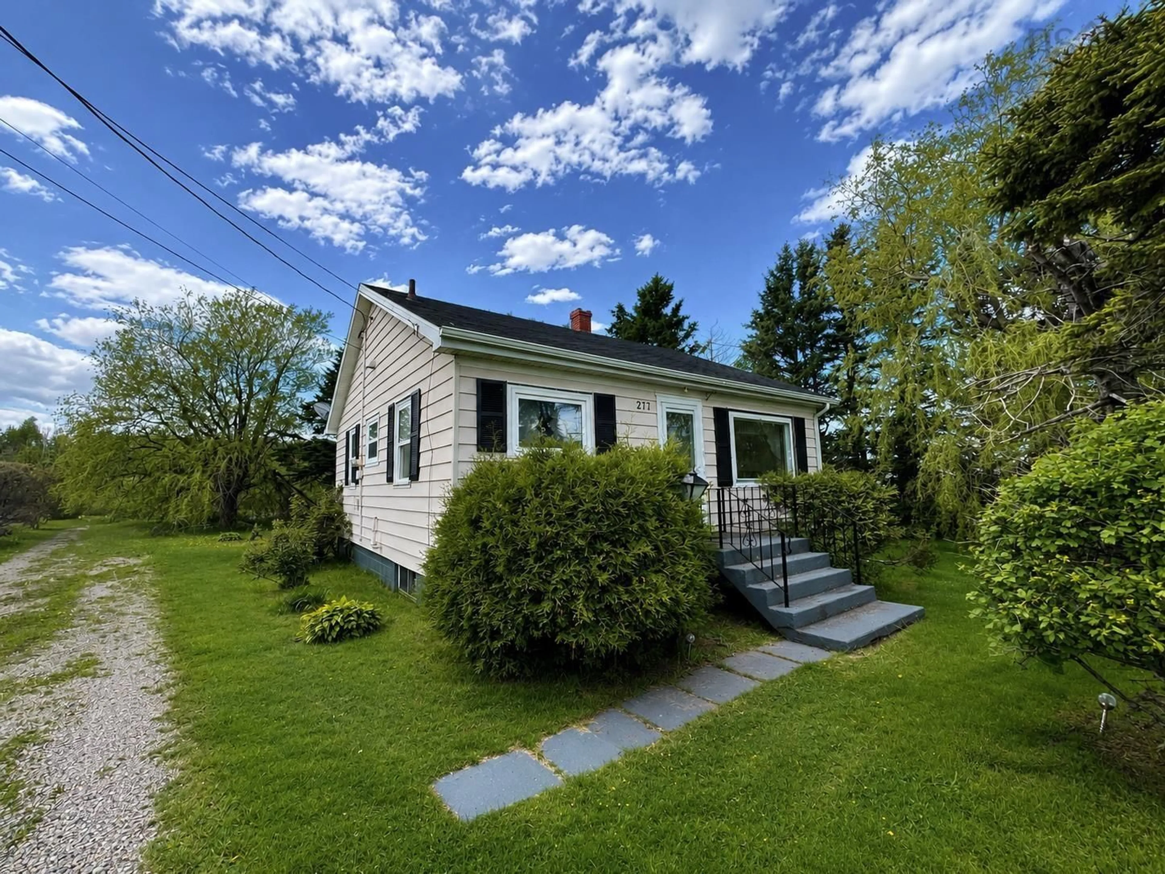 A pic from outside/outdoor area/front of a property/back of a property/a pic from drone, street for 277 Atlantic St, Sydney Mines Nova Scotia B1V 1W7