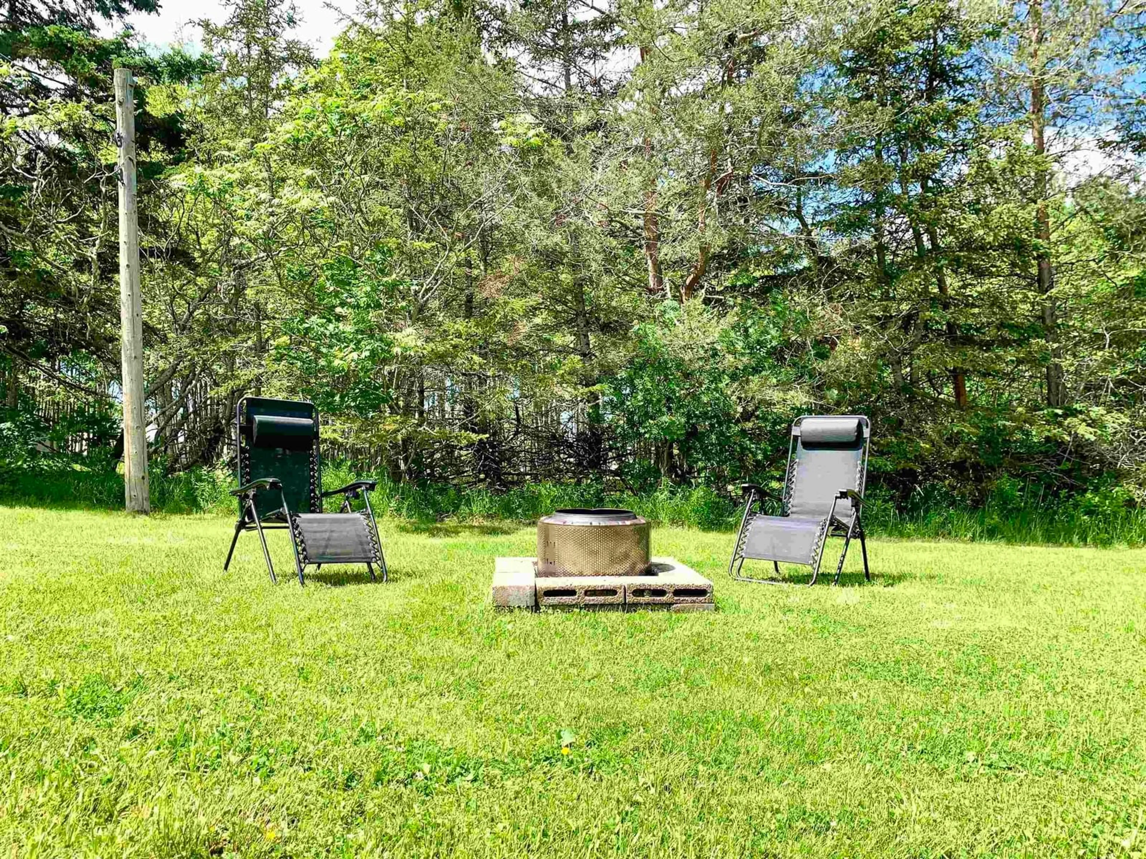 Patio, forest/trees view for 82 Wolsley St, Springhill Nova Scotia B0M 1X0