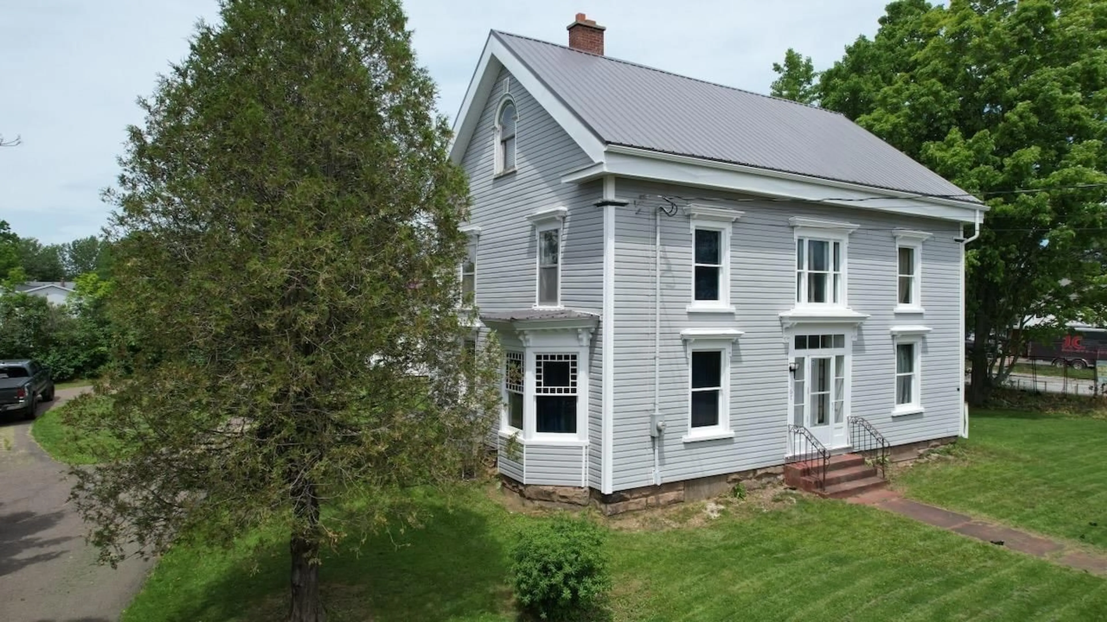 A pic from outside/outdoor area/front of a property/back of a property/a pic from drone, building for 167 Lower Main St, Oxford Nova Scotia B0M 1P0