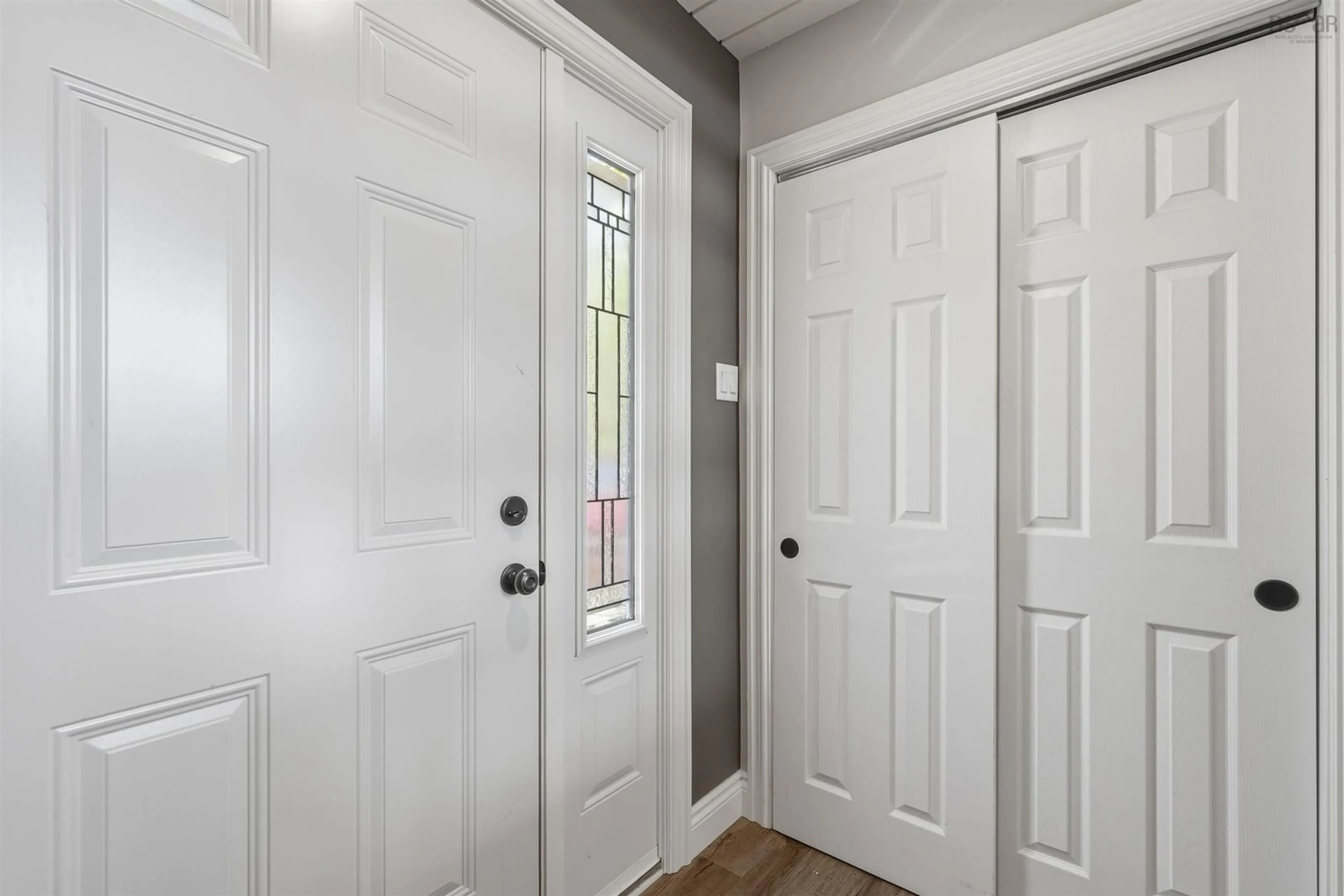 Indoor entryway for 475 Shore Dr, Bedford Nova Scotia B4A 2E9