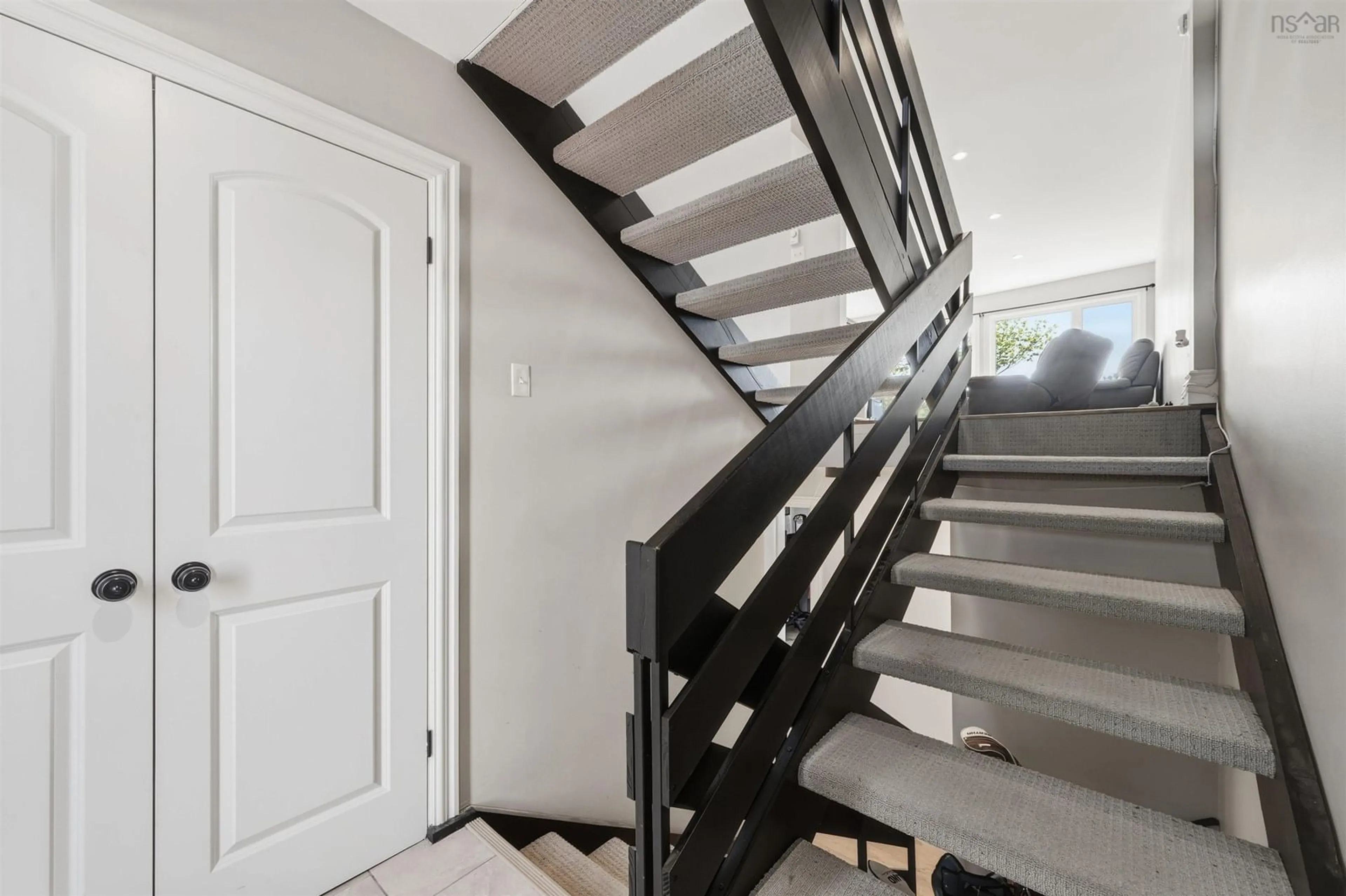 Stairs for 481 Shore Dr, Bedford Nova Scotia B4A 2E9