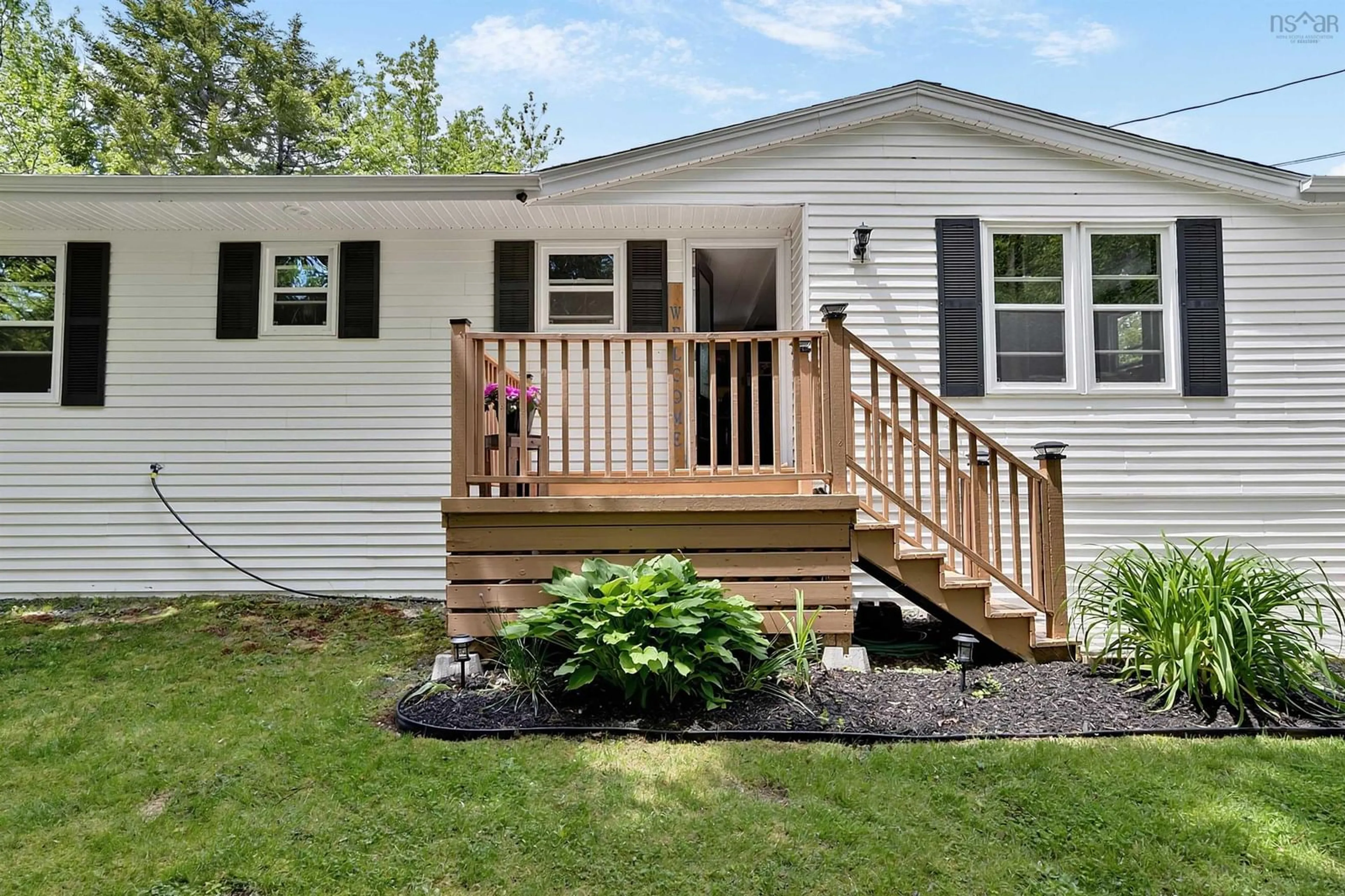 Home with vinyl exterior material, unknown for 103 Pinehill Dr, Gaetz Brook Nova Scotia B0J 1N0