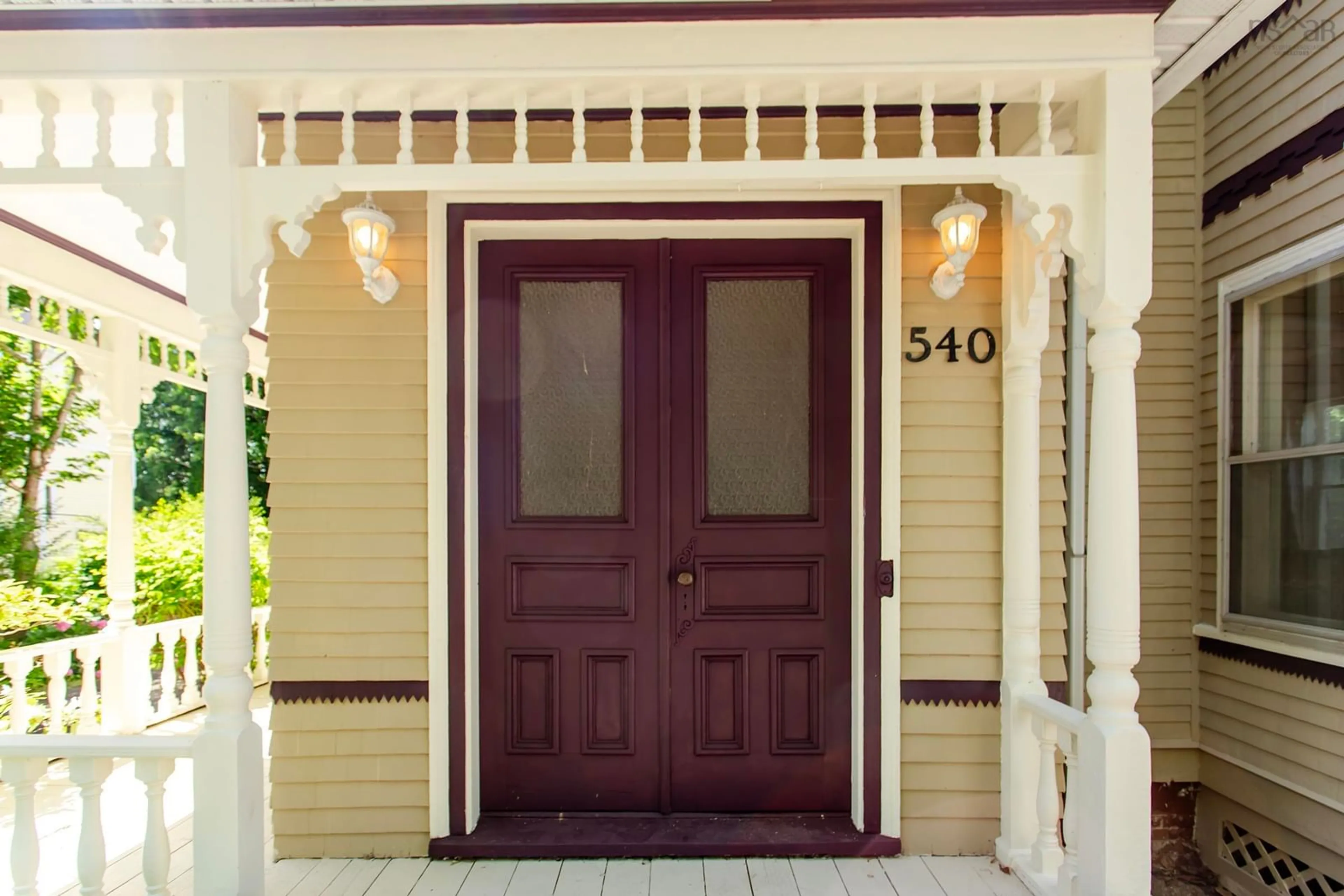 Indoor entryway for 540 Main St, Lawrencetown Nova Scotia B0S 1M0
