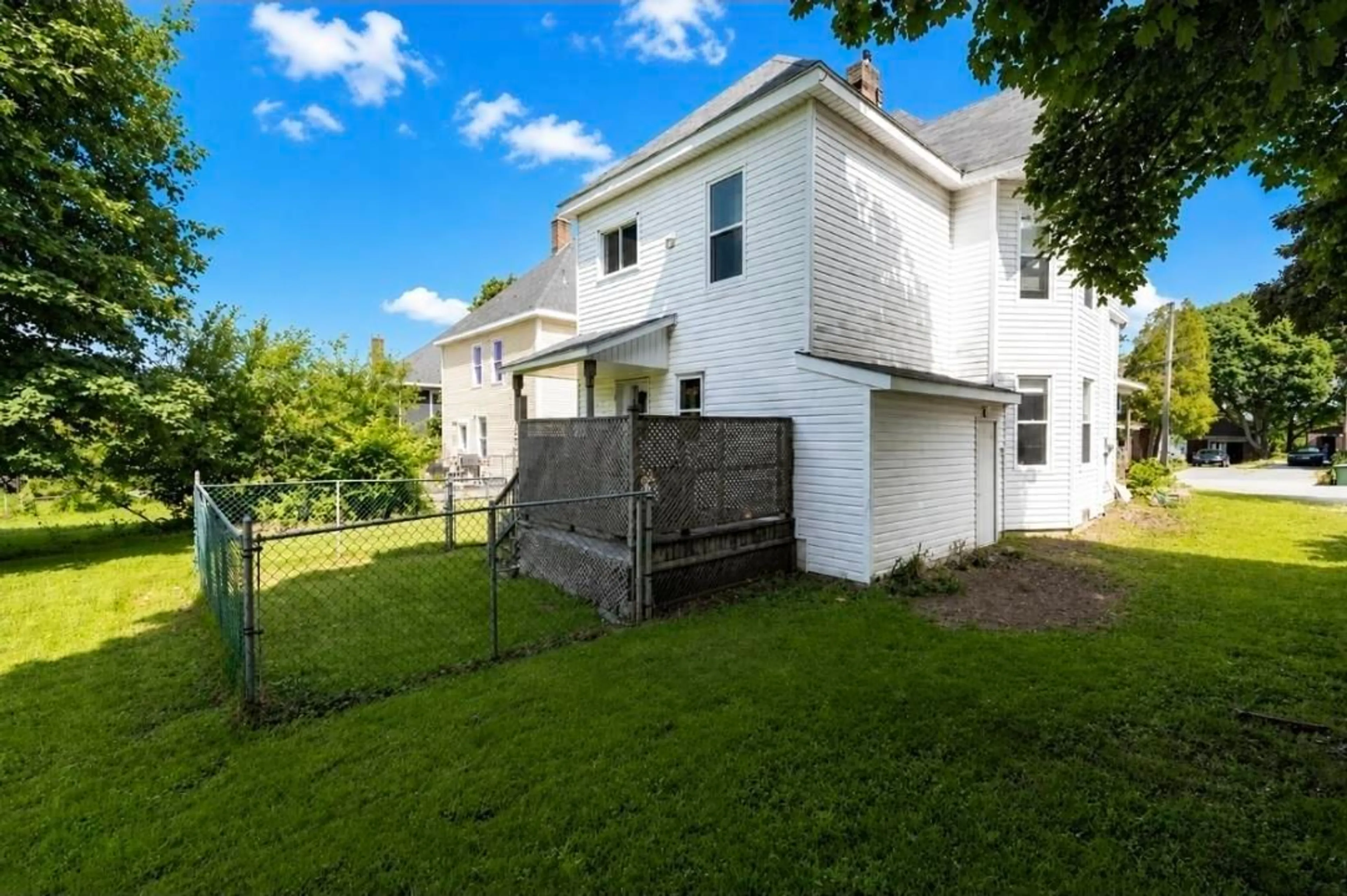 A pic from outside/outdoor area/front of a property/back of a property/a pic from drone, street for 25 Jubilee Ave, Stellarton Nova Scotia B0K 1S0