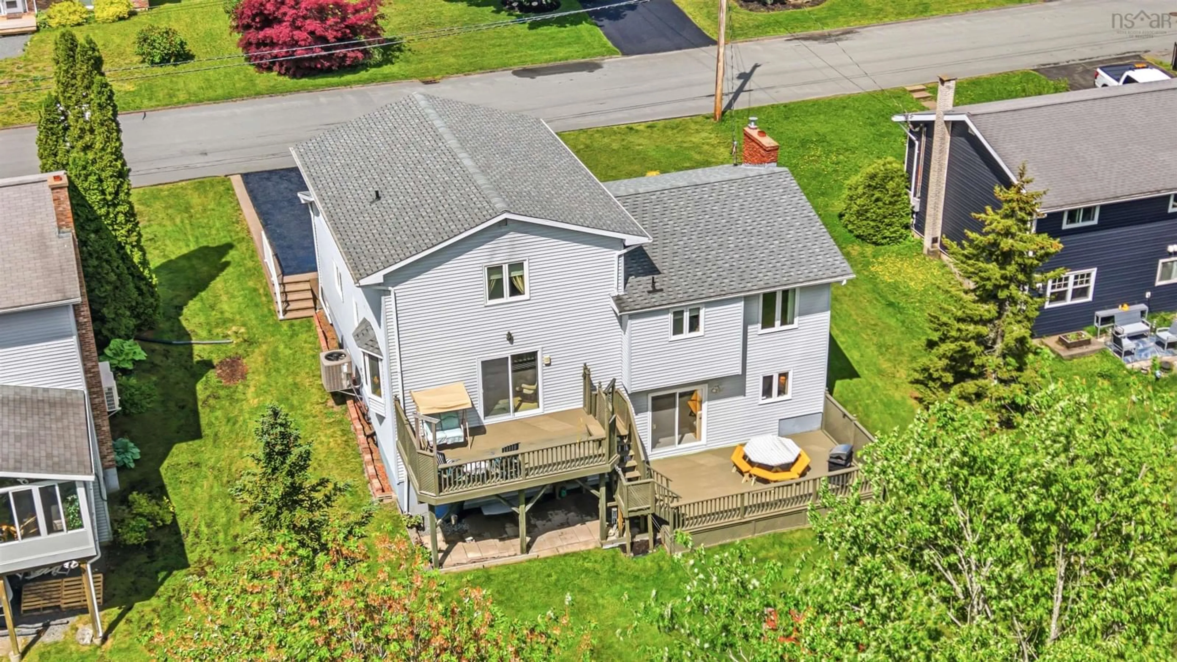 A pic from outside/outdoor area/front of a property/back of a property/a pic from drone, street for 138 Hallmark Ave, Lower Sackville Nova Scotia B4C 3R4