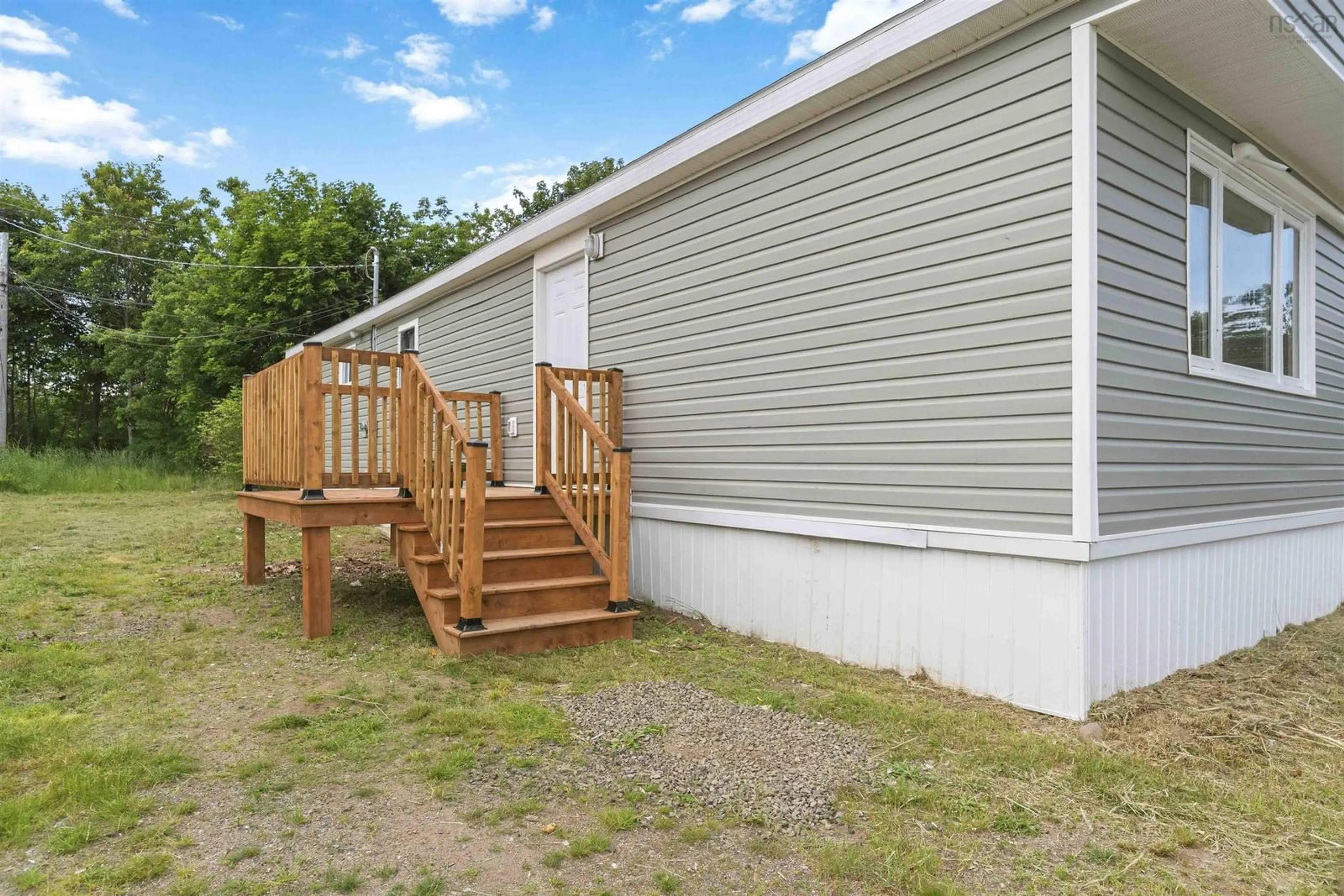 Home with vinyl exterior material, unknown for Gordon St #9, Berwick Nova Scotia B0P 1E0