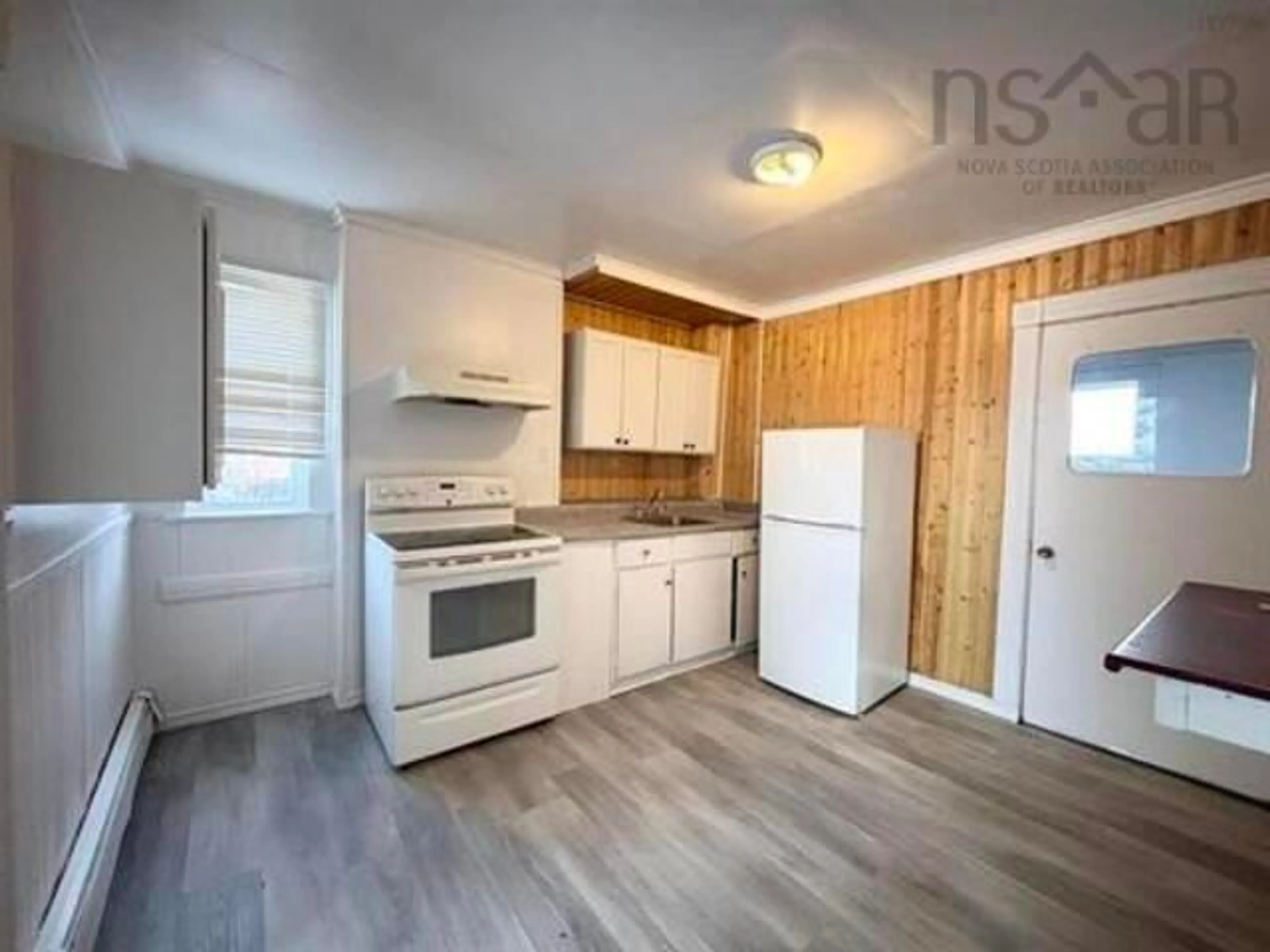 A pic of a room for 7 May St, Glace Bay Nova Scotia B1A 3G8
