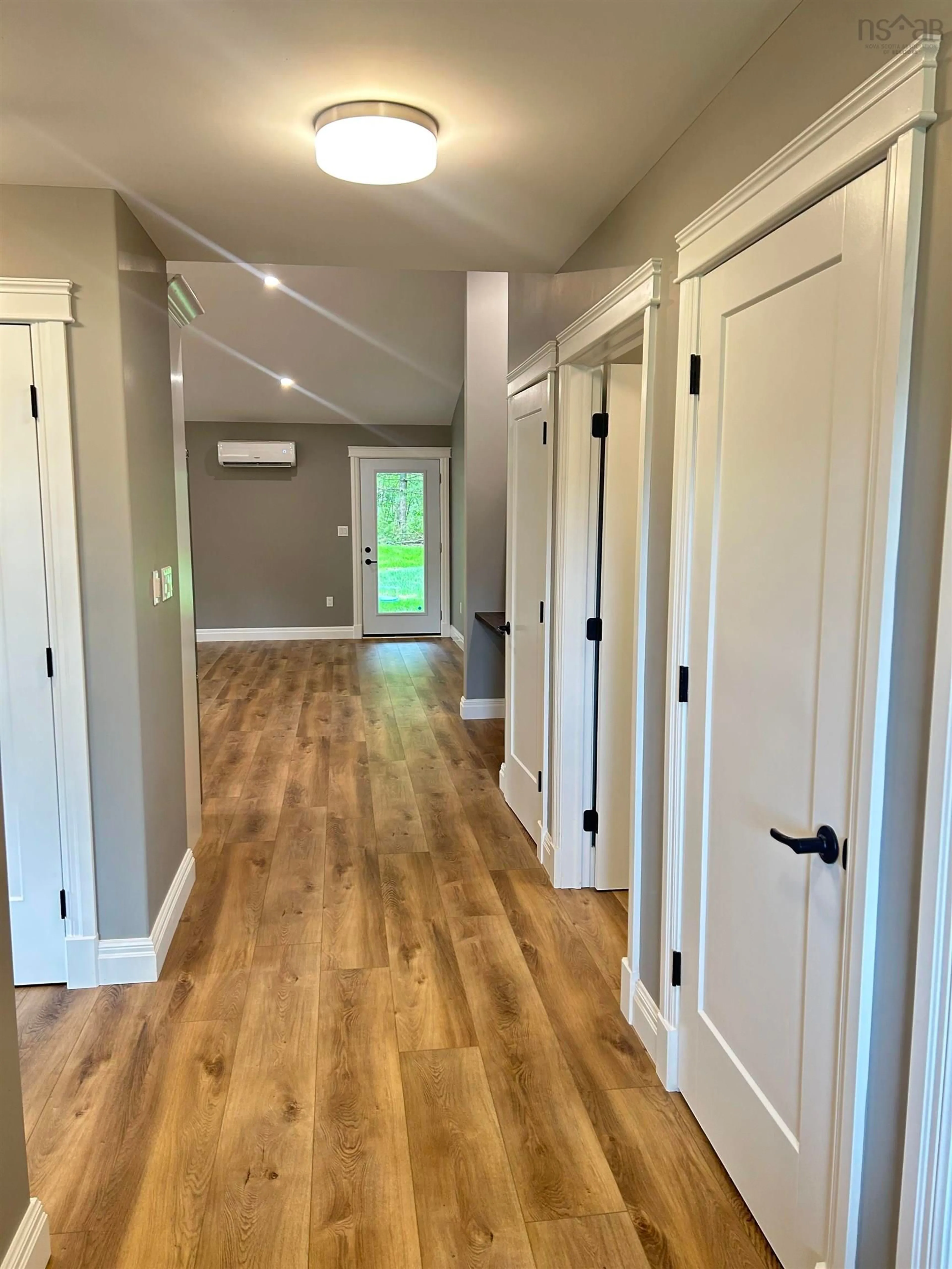 Indoor entryway for 9 Towerview Ave, Enfield Nova Scotia B3P 1E8
