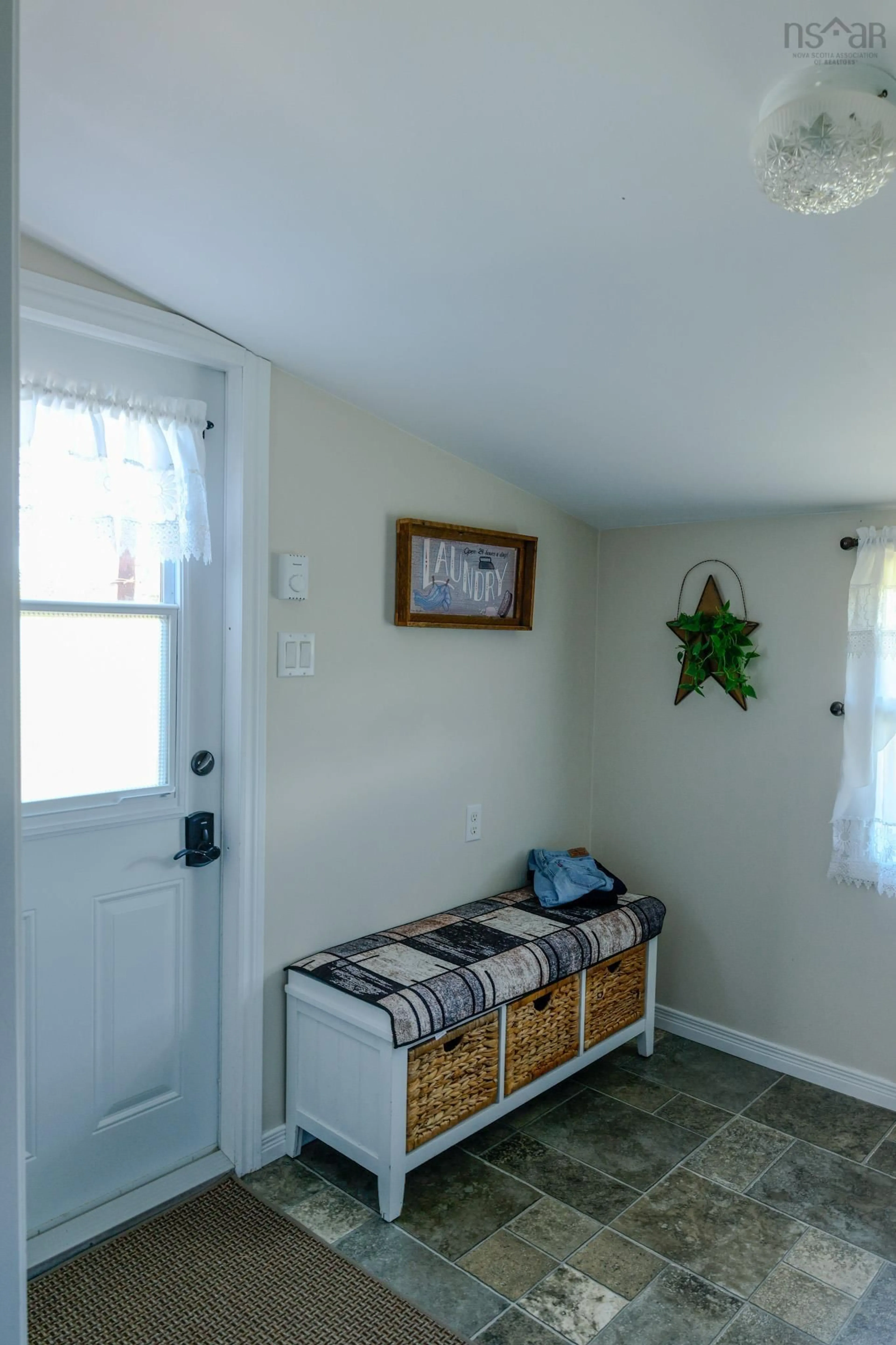 Indoor entryway for 821 Highway 330, Centreville Nova Scotia B0W 1G0