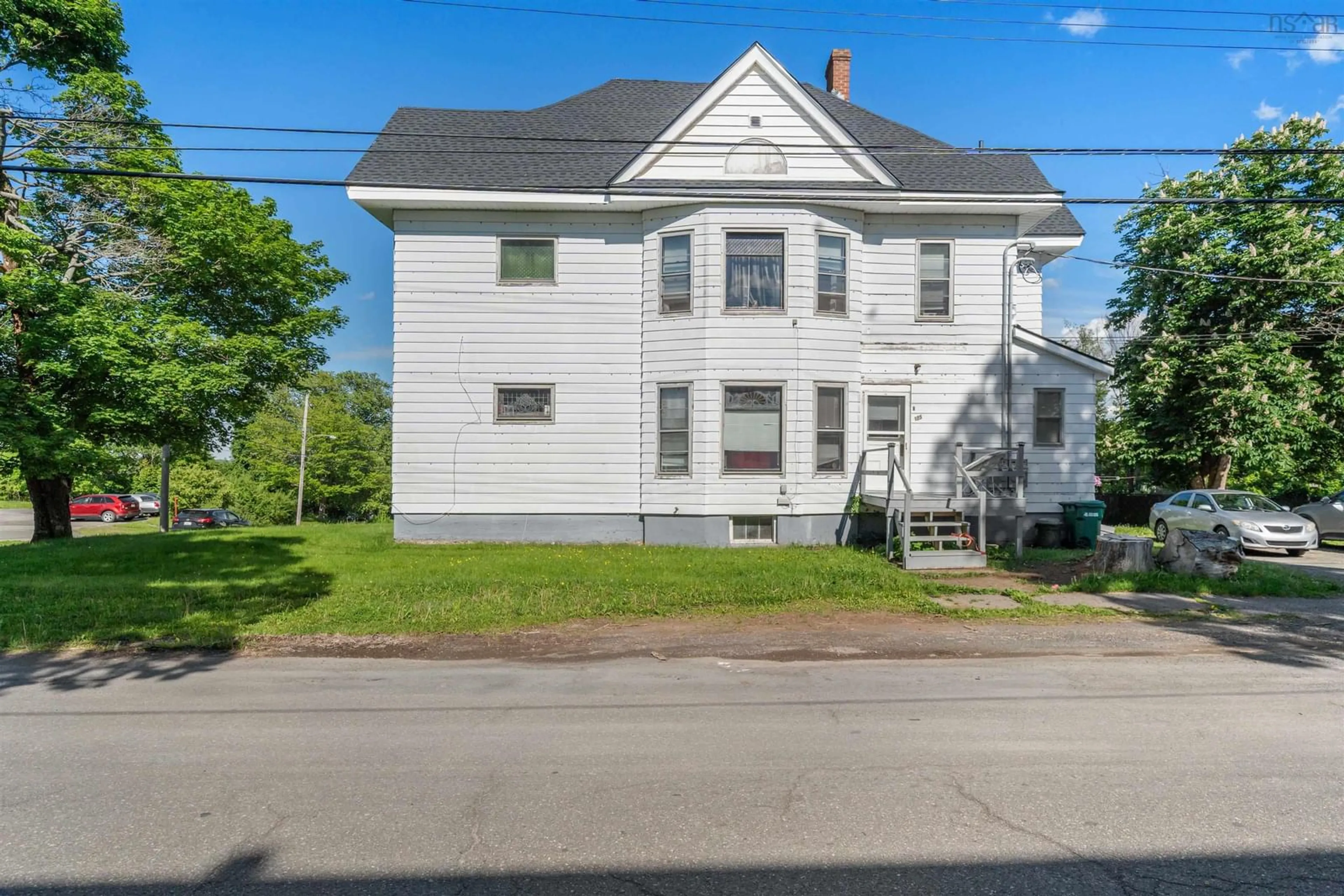 Unknown for 105 Park St, Stellarton Nova Scotia B0K 1S0