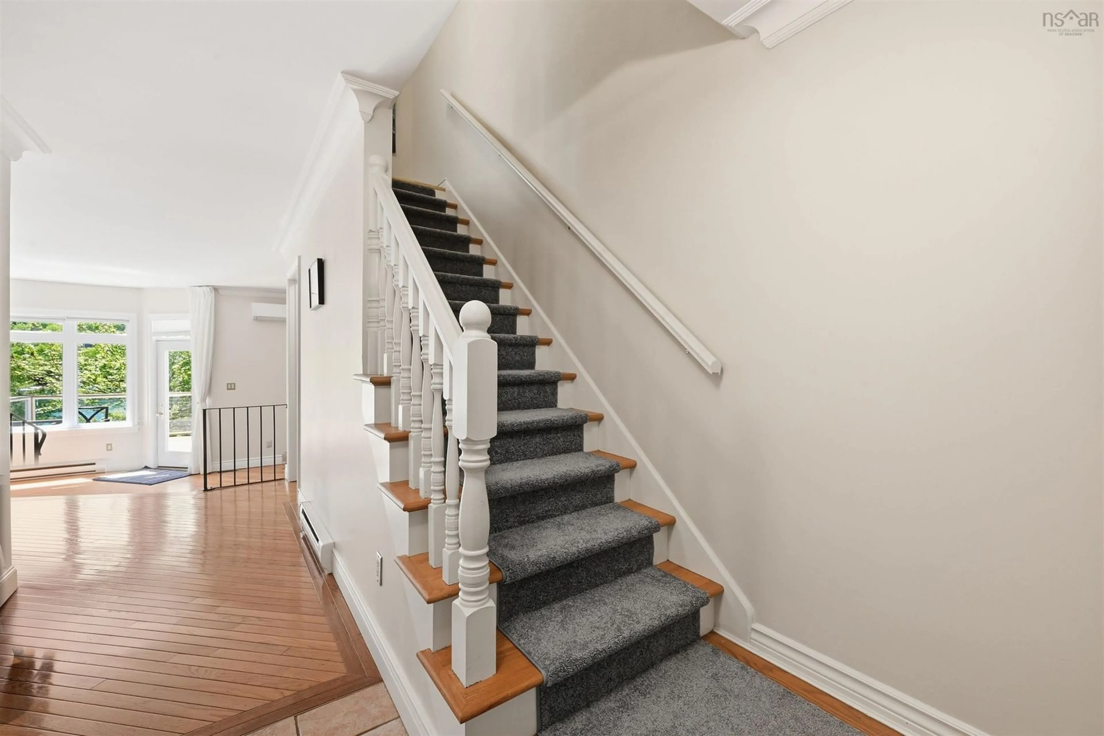 Stairs for 206 Spinnaker Dr, Halifax Nova Scotia B3N 3C6