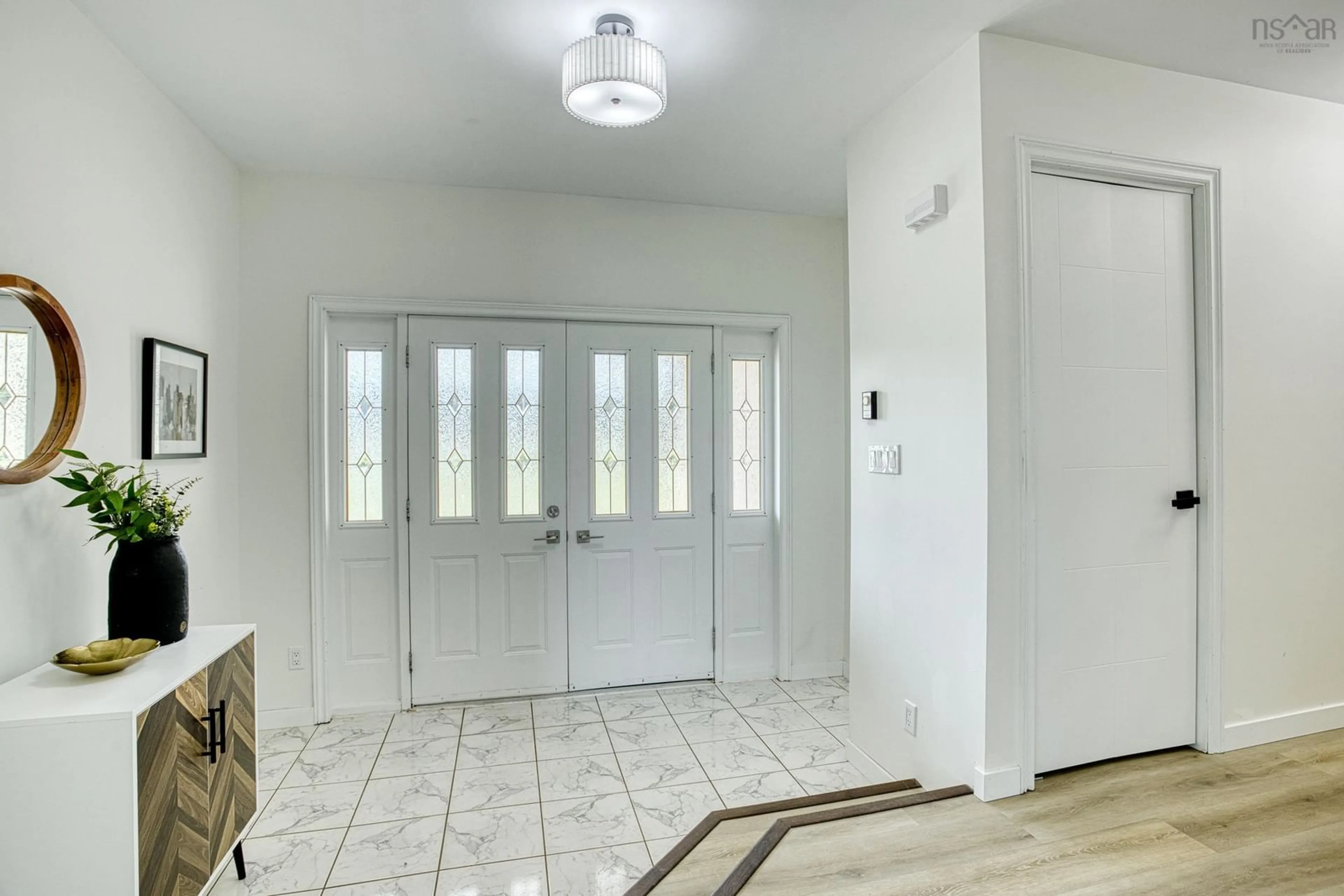Indoor entryway for 1035 Highway 6 Hwy, Bayhead Nova Scotia B0K 1V0