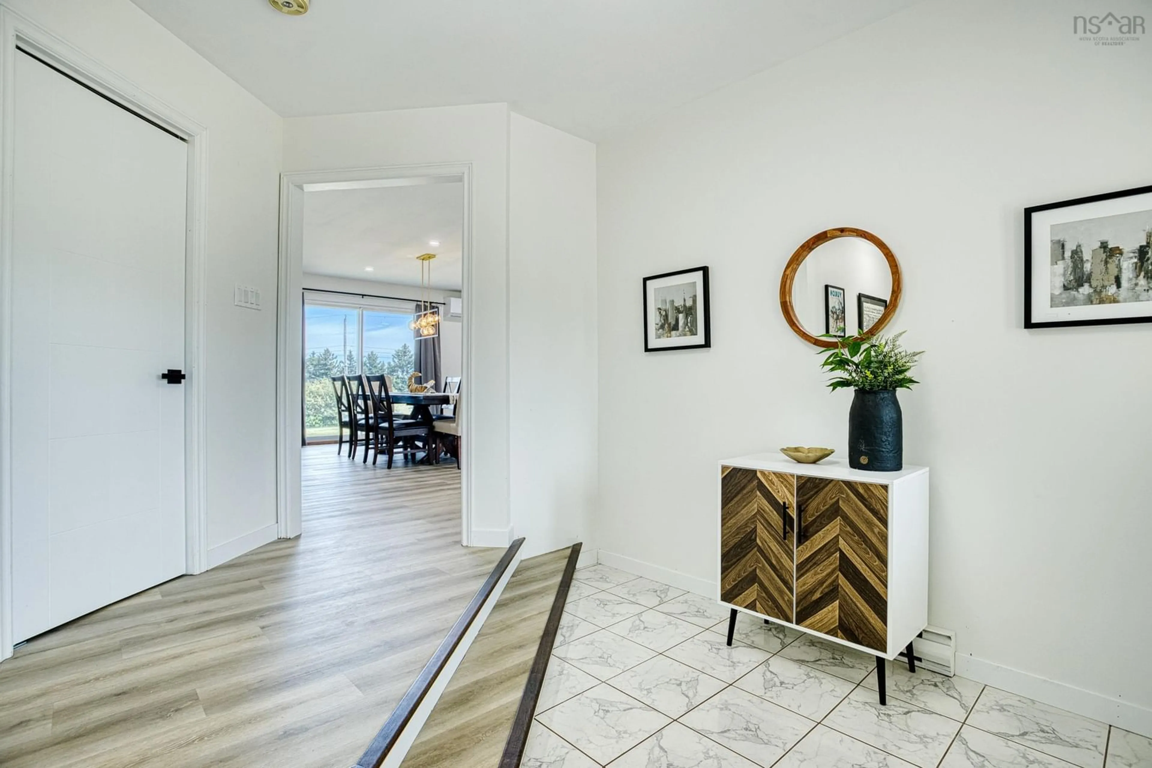 Indoor entryway for 1035 Highway 6 Hwy, Bayhead Nova Scotia B0K 1V0