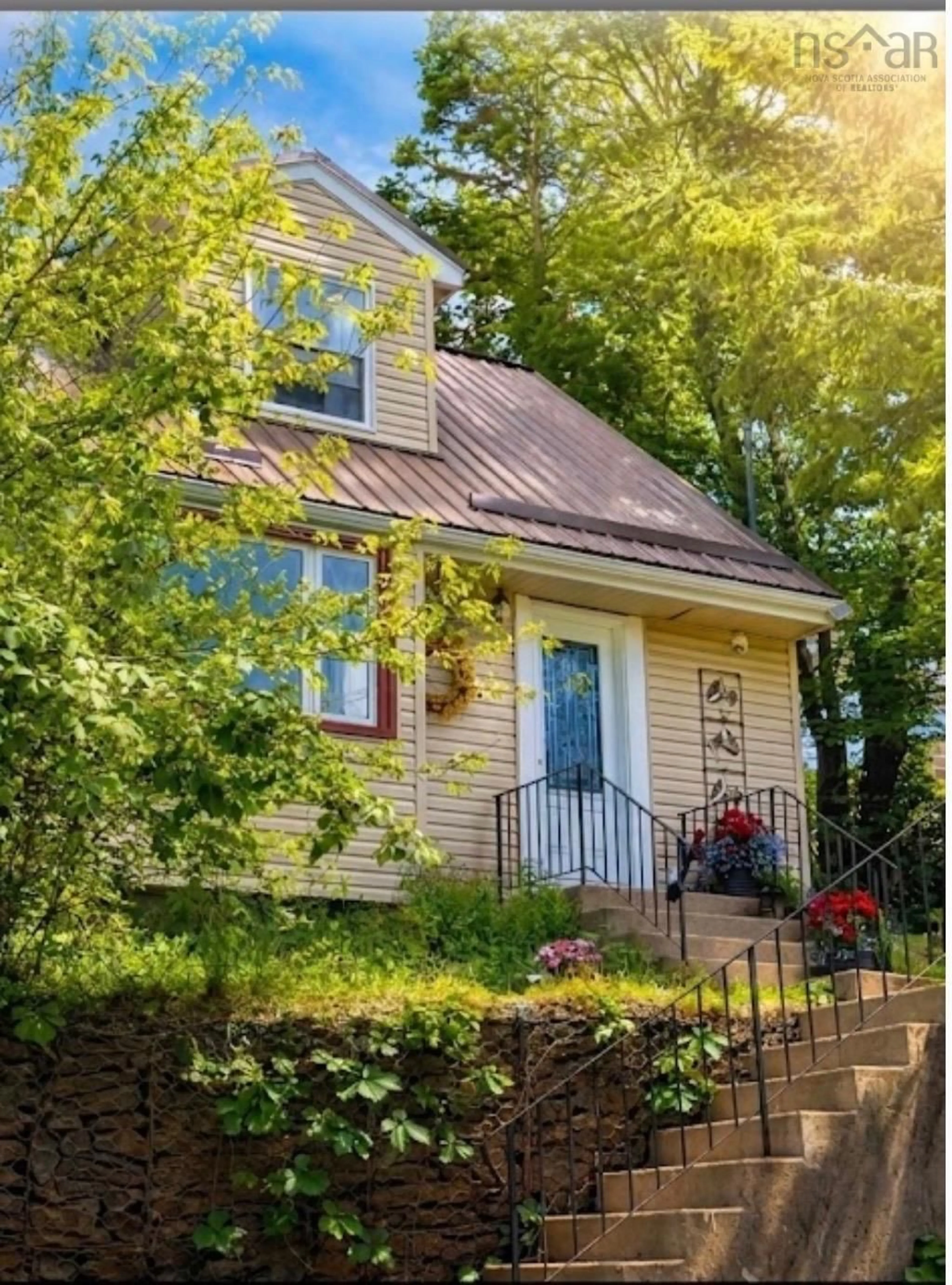 Home with vinyl exterior material, street for 20 Blink Bonnie Terr, Dartmouth Nova Scotia B2Y 2E1