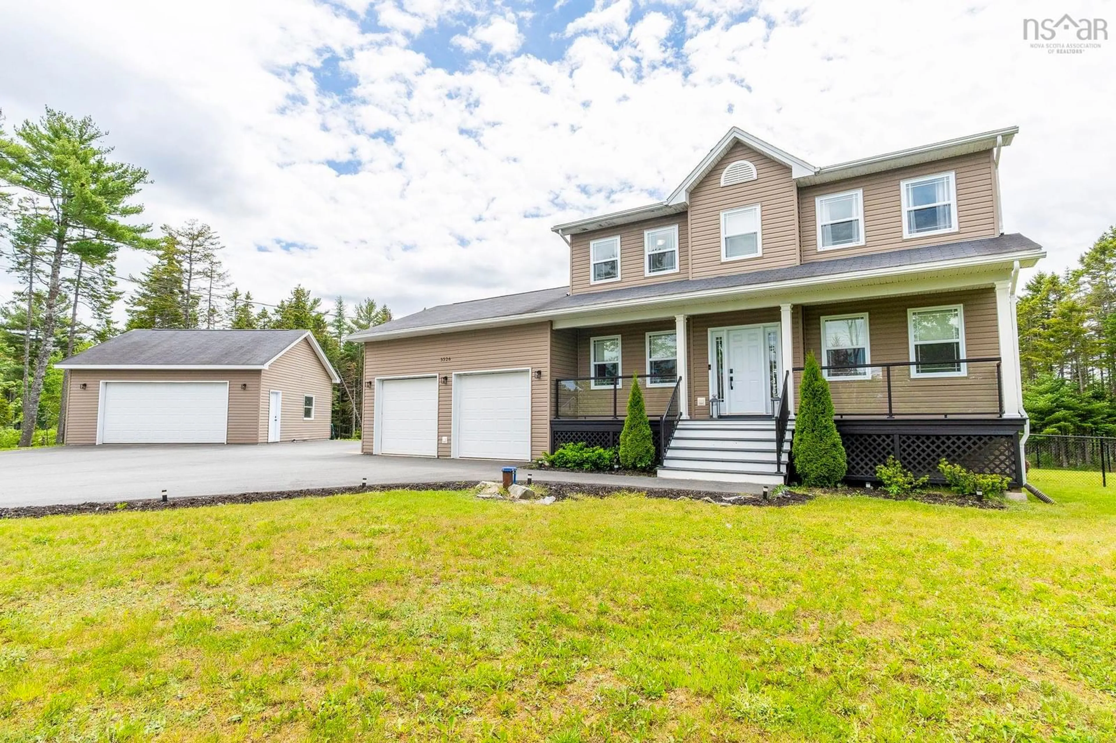 Home with vinyl exterior material, street for 3326 Sackville Drive Dr, Upper Sackville Nova Scotia B4E 3C5