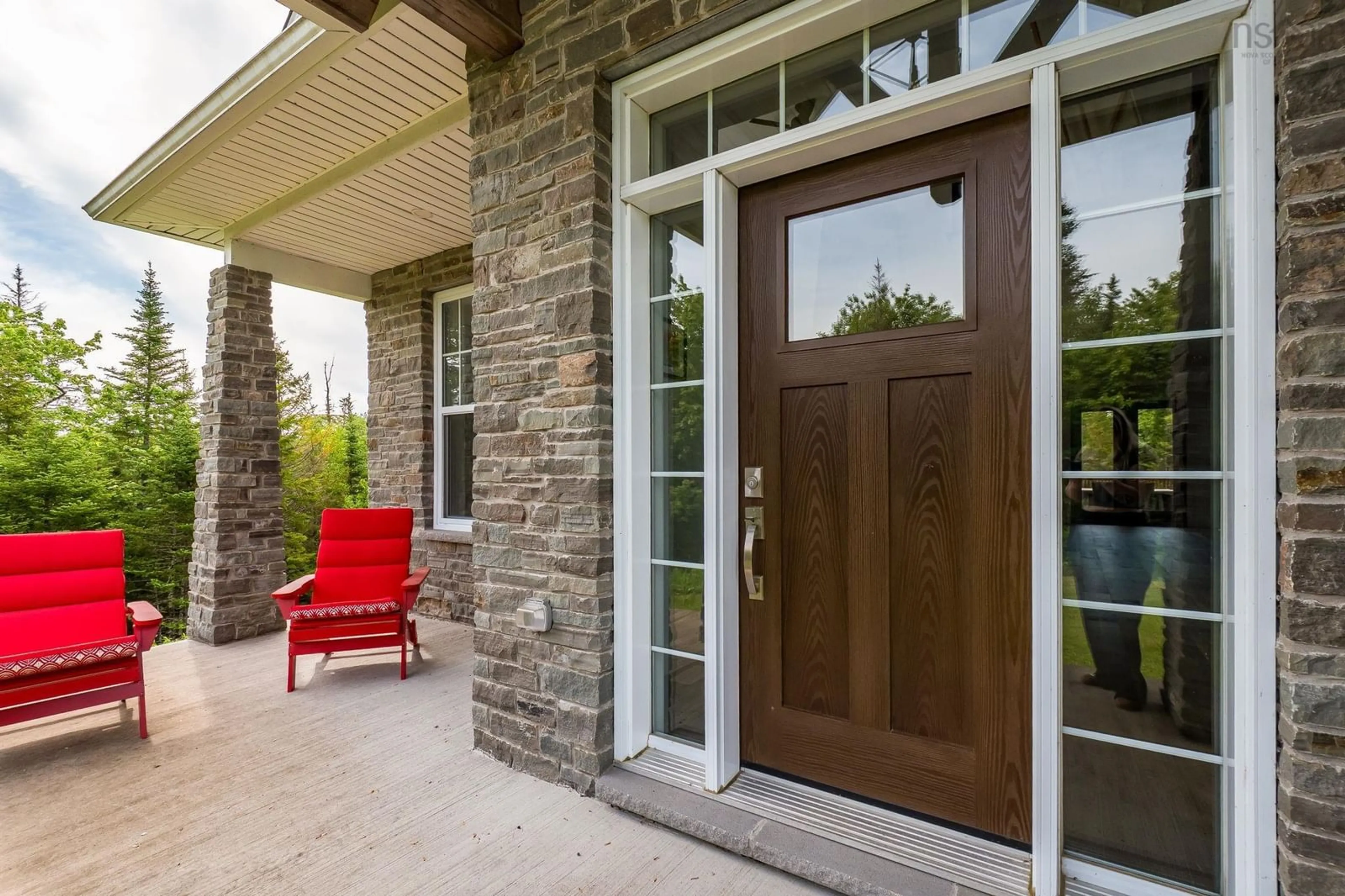 Indoor entryway for 15 Poplar Way, Ardoise Nova Scotia B0N 3A0