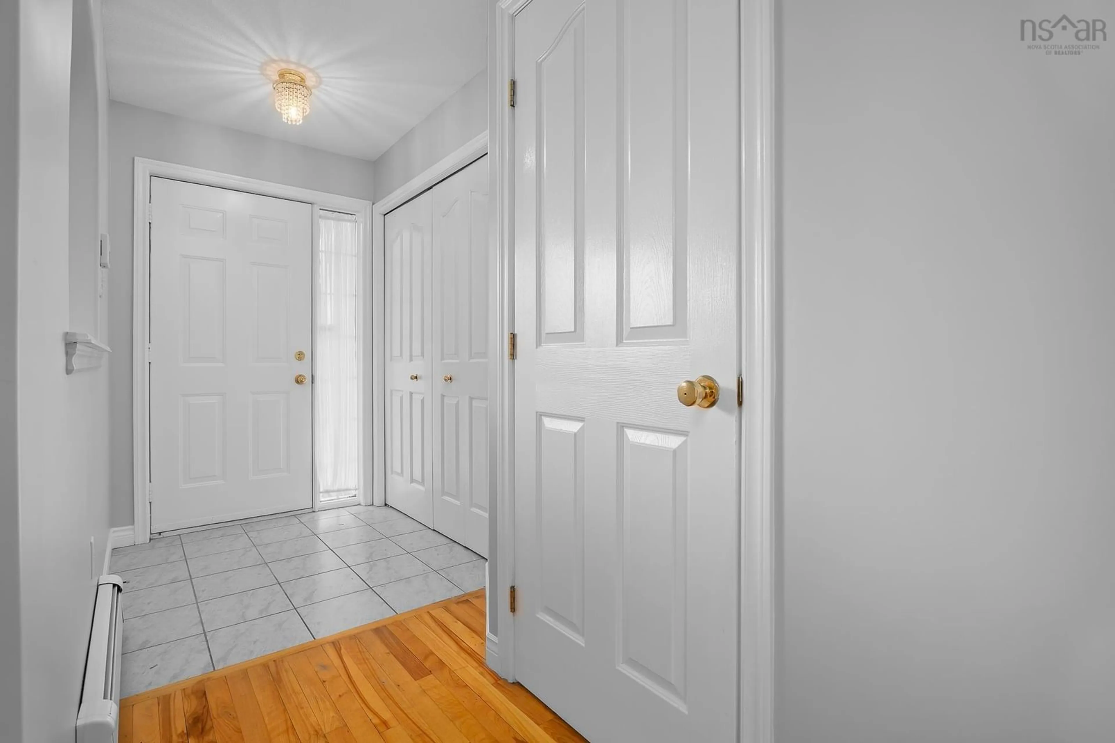 Indoor entryway for 37 Bethany Way, Halifax Nova Scotia B3S 1H6