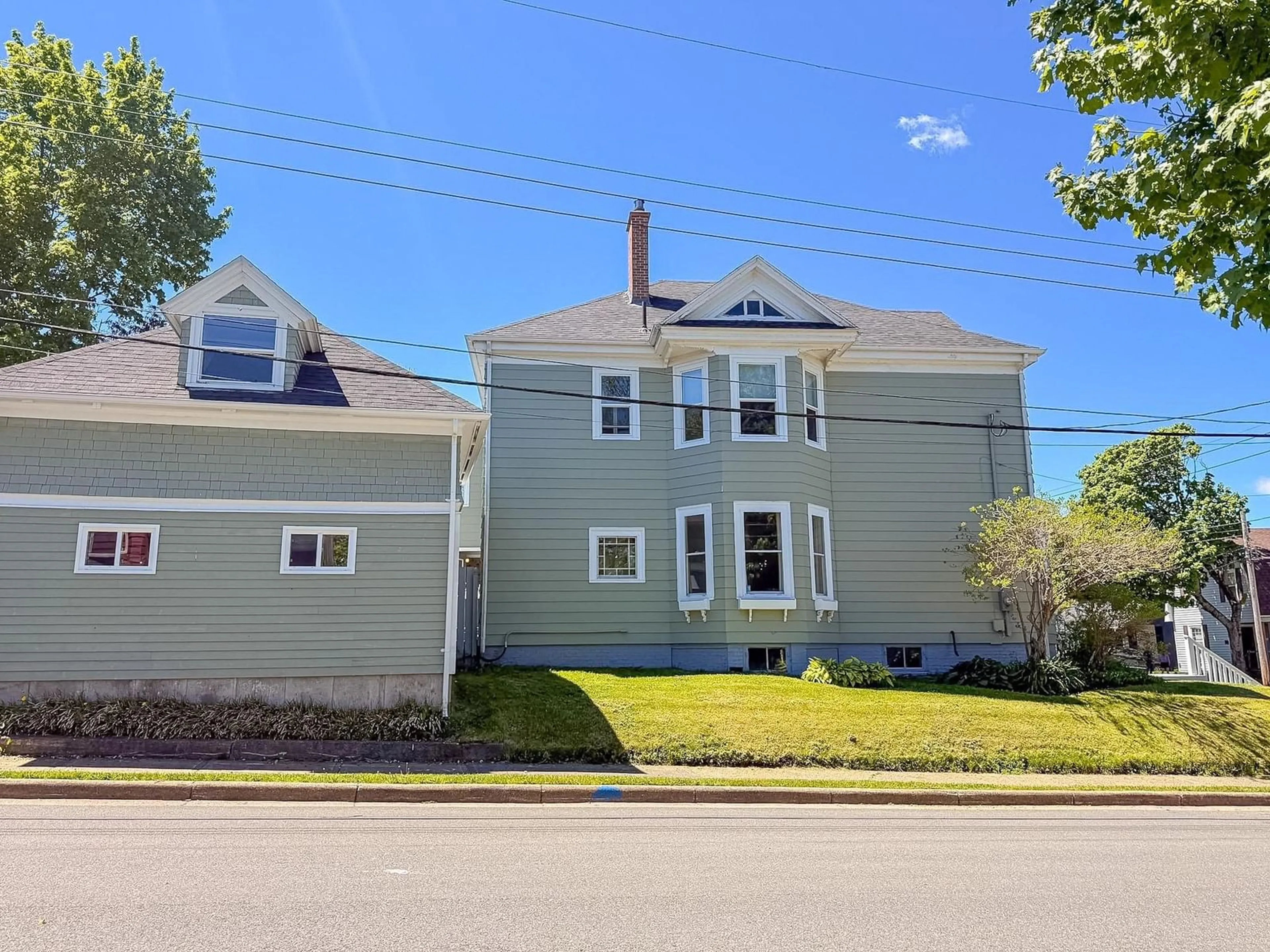 A pic from outside/outdoor area/front of a property/back of a property/a pic from drone, street for 30 Beacon St, Sydney Nova Scotia B1P 4S9
